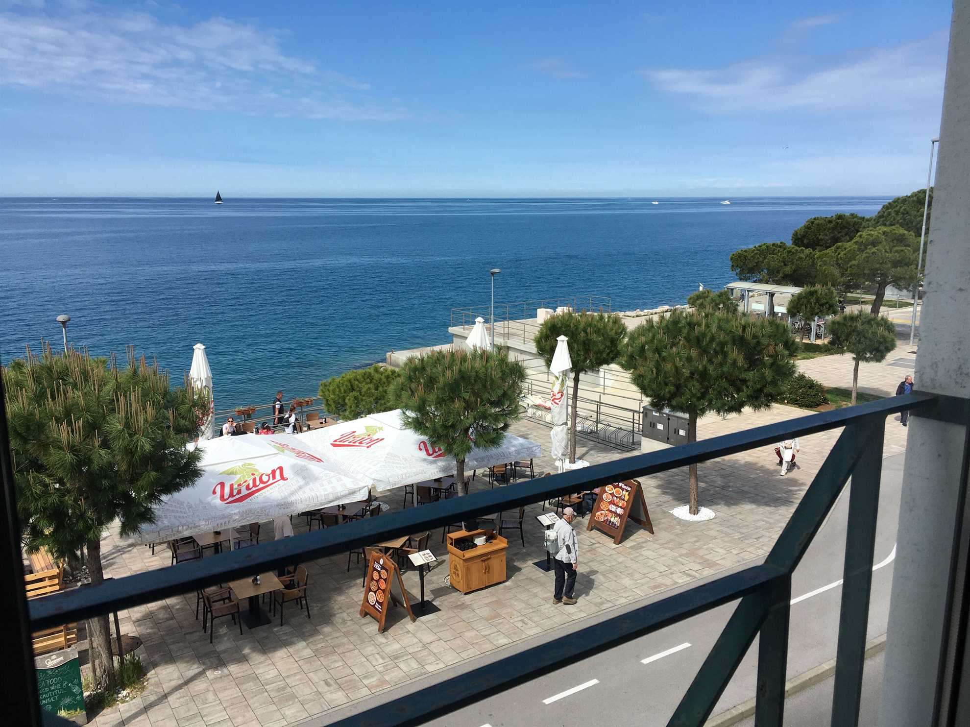 Beachfront Two Bedroom Apartment with Sea view Sunny Beach Piran