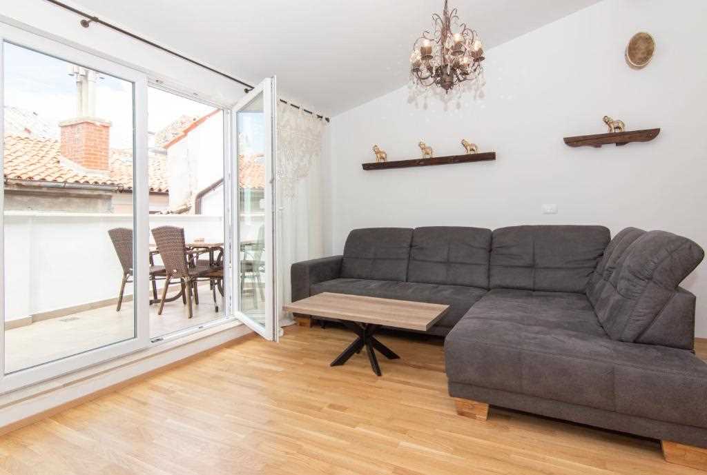 Two Bedroom Apartment with Terrace Elleon Piran