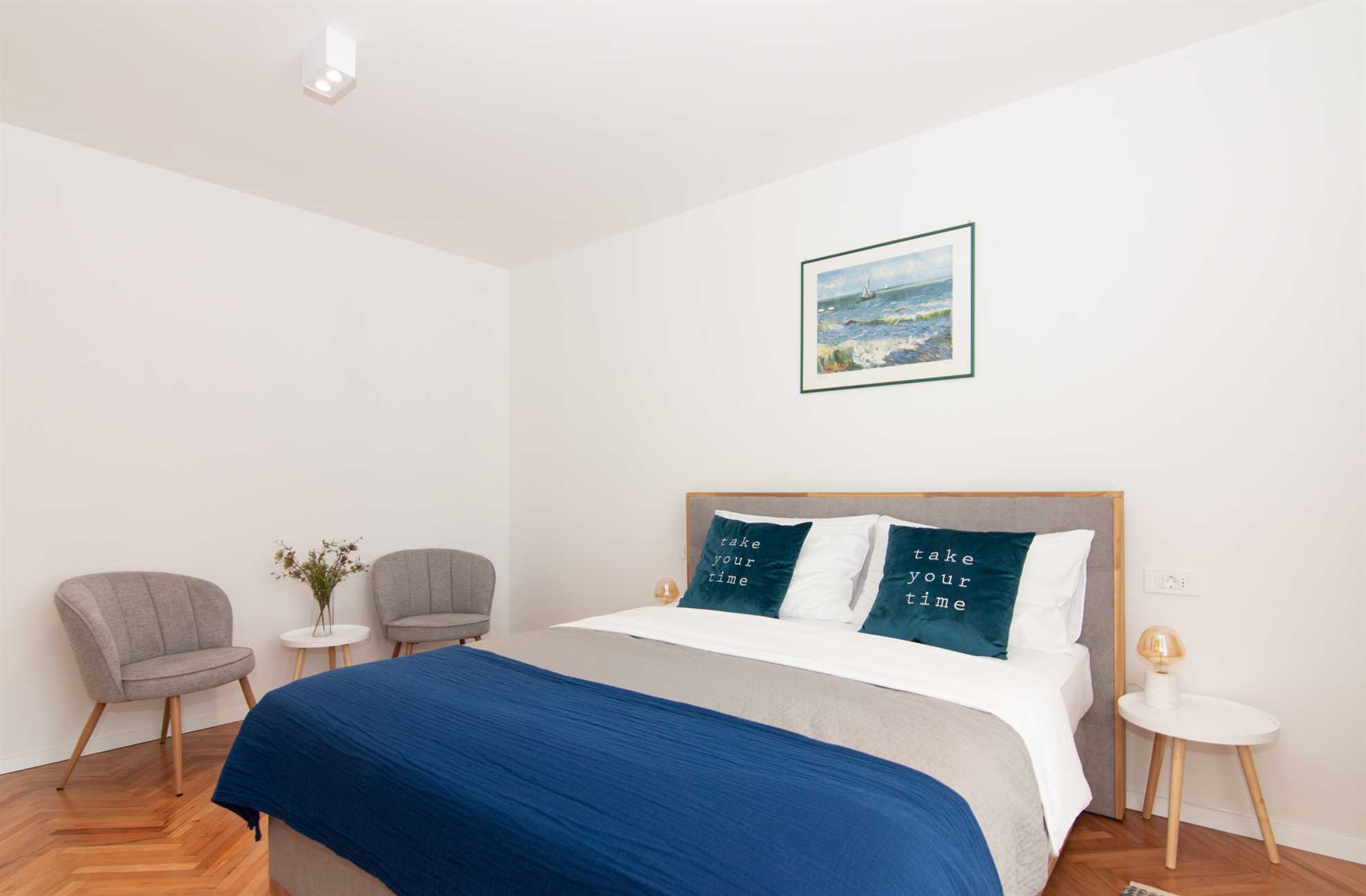 One Bedroom Apartment with terrace Rose Garden