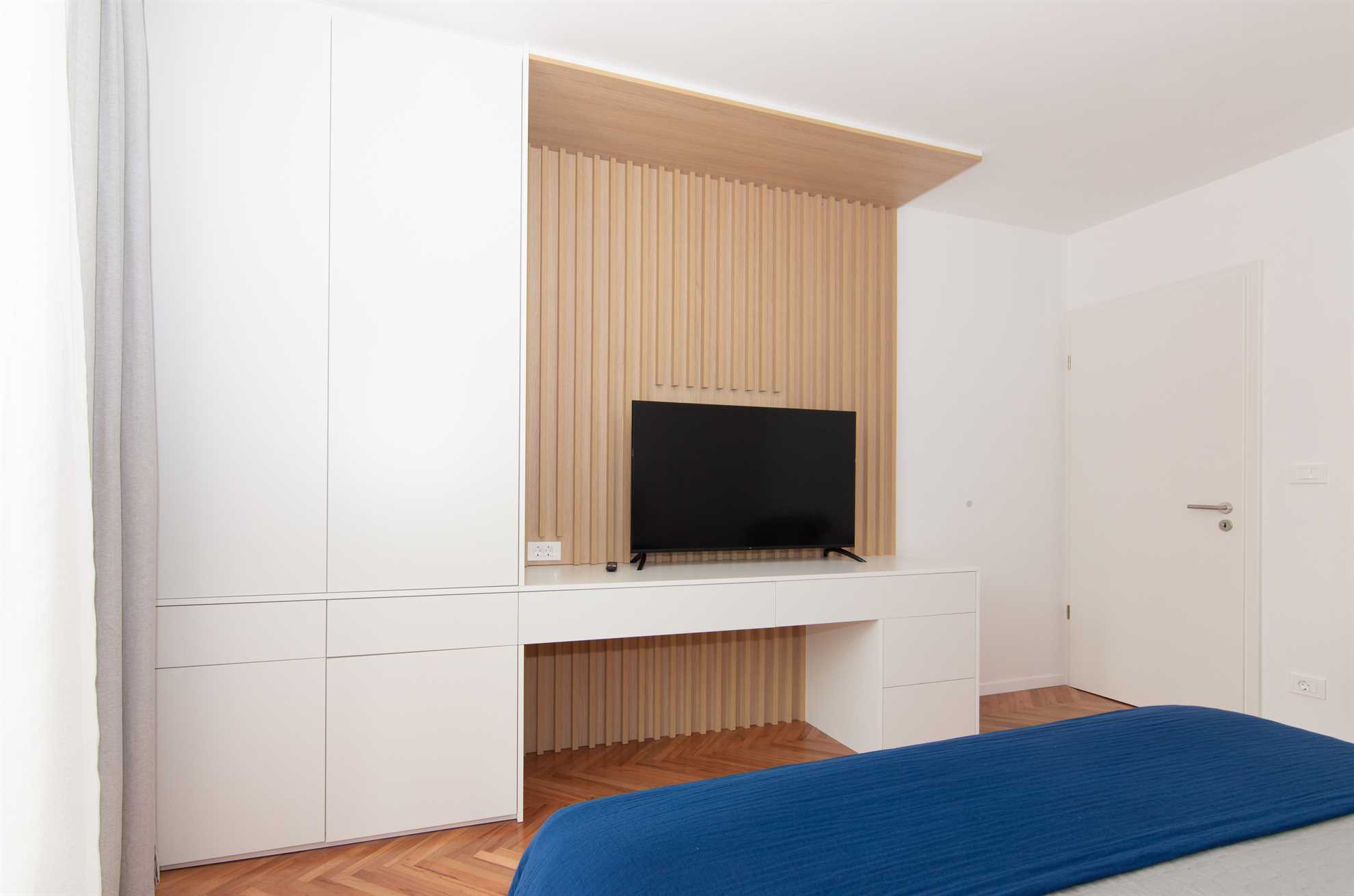 One Bedroom Apartment with terrace Rose Garden