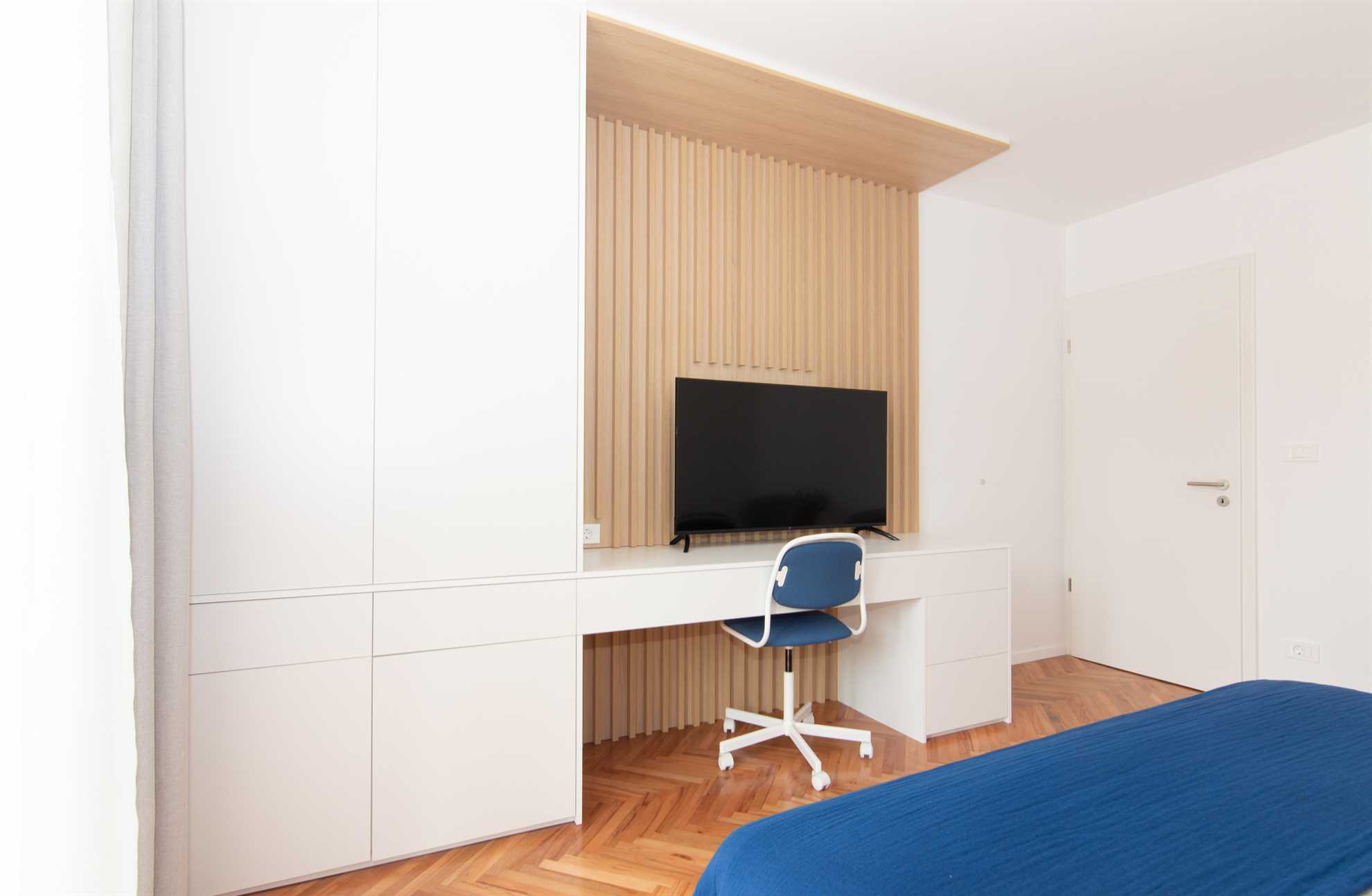 One Bedroom Apartment with terrace Rose Garden