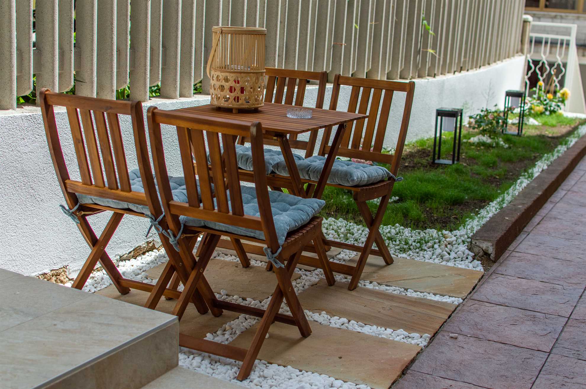 One Bedroom Apartment with terrace Rose Garden