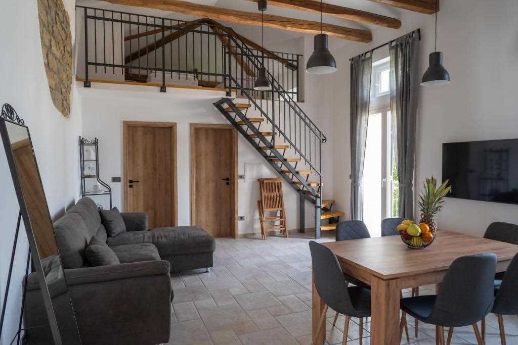 One Bedroom Apartment with Sea View Olivia