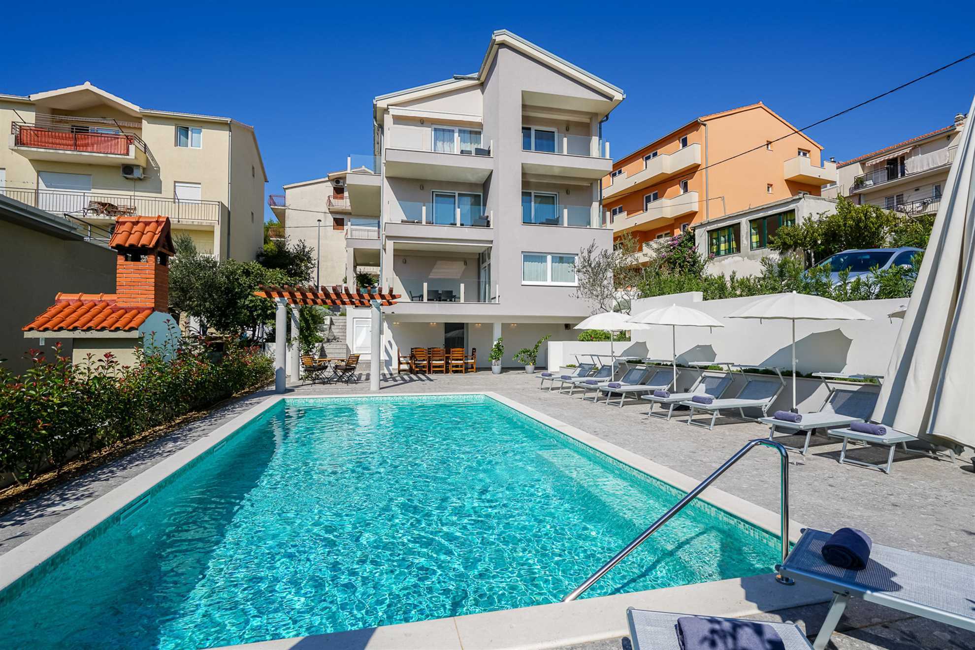 Olive Tree apartment A1