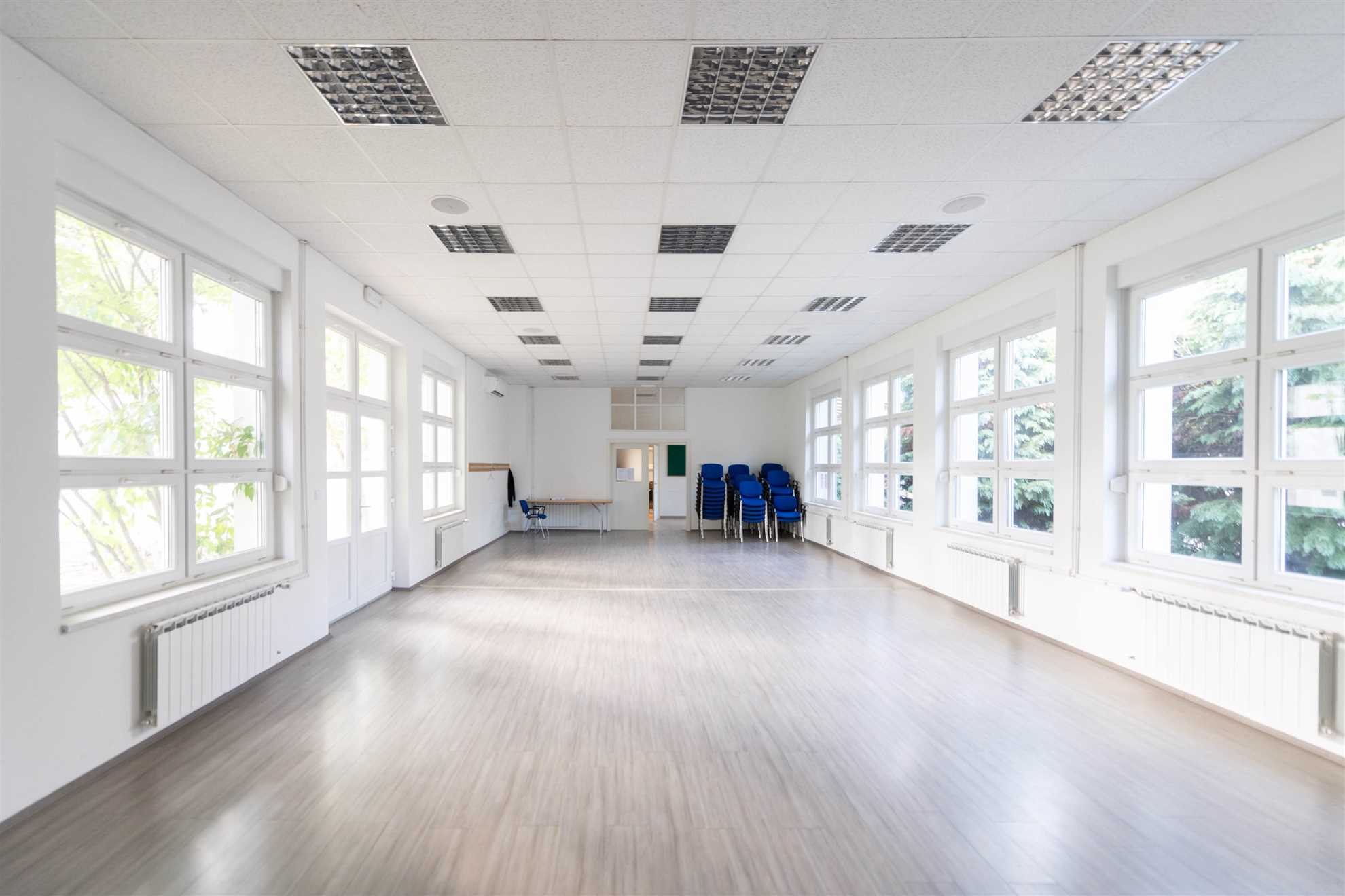 Zapruđe - Dvorana velika (Meštrovićev trg 1g, Zagreb, Croatia)