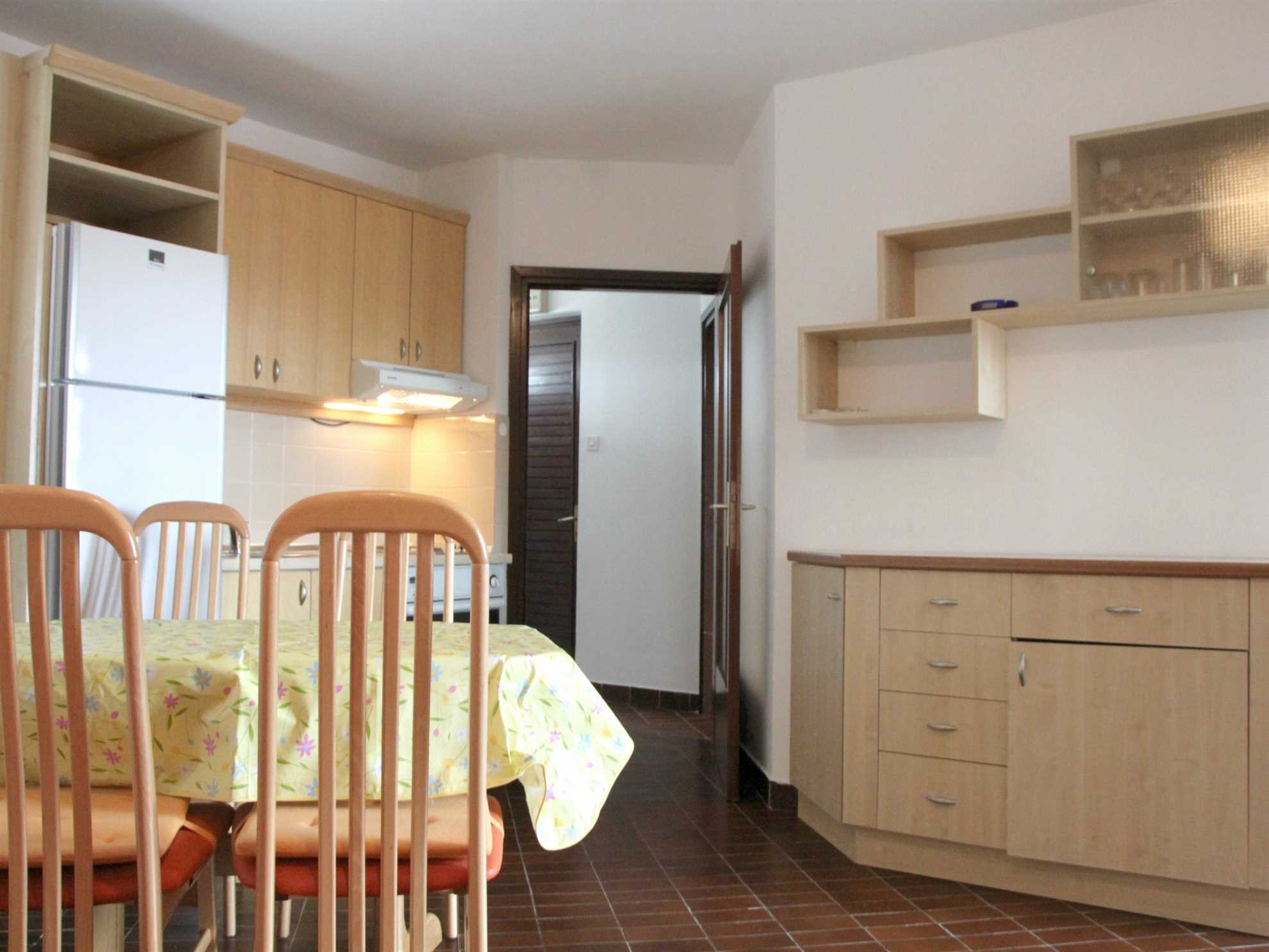 Rental #6894