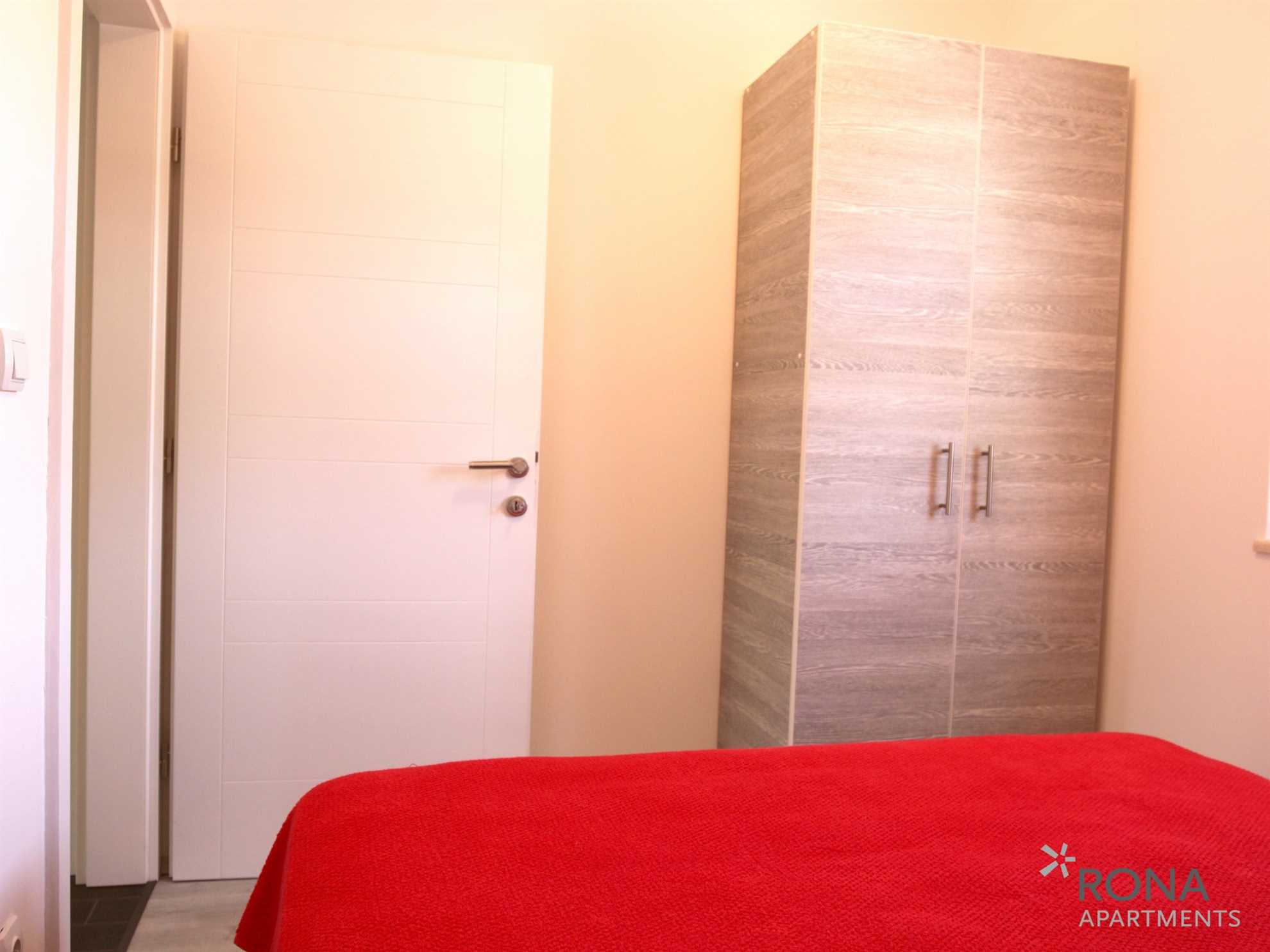 Rental #6932