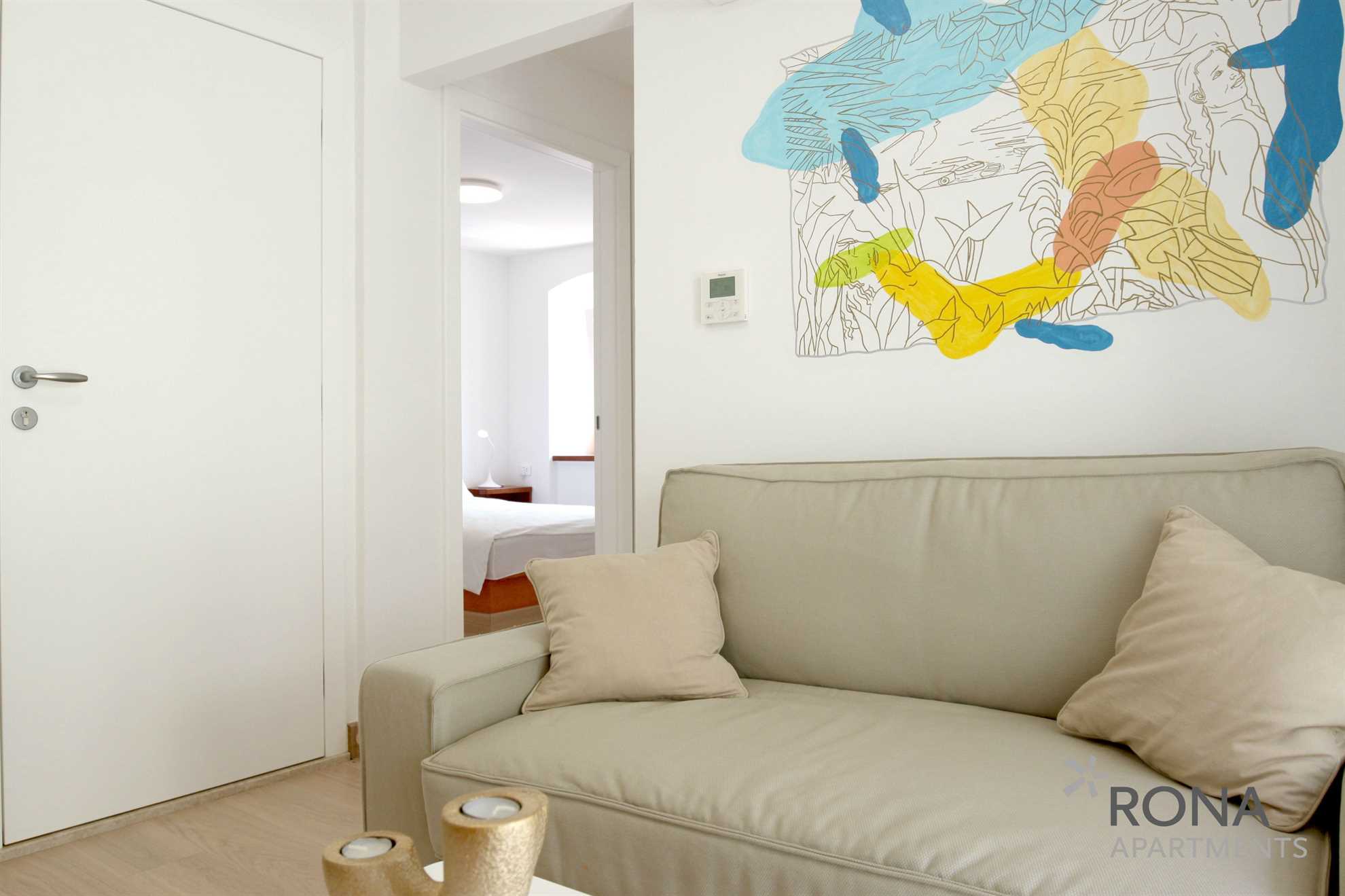 Apartment Nona - First Floor: Beautiful apartment house on the seaside