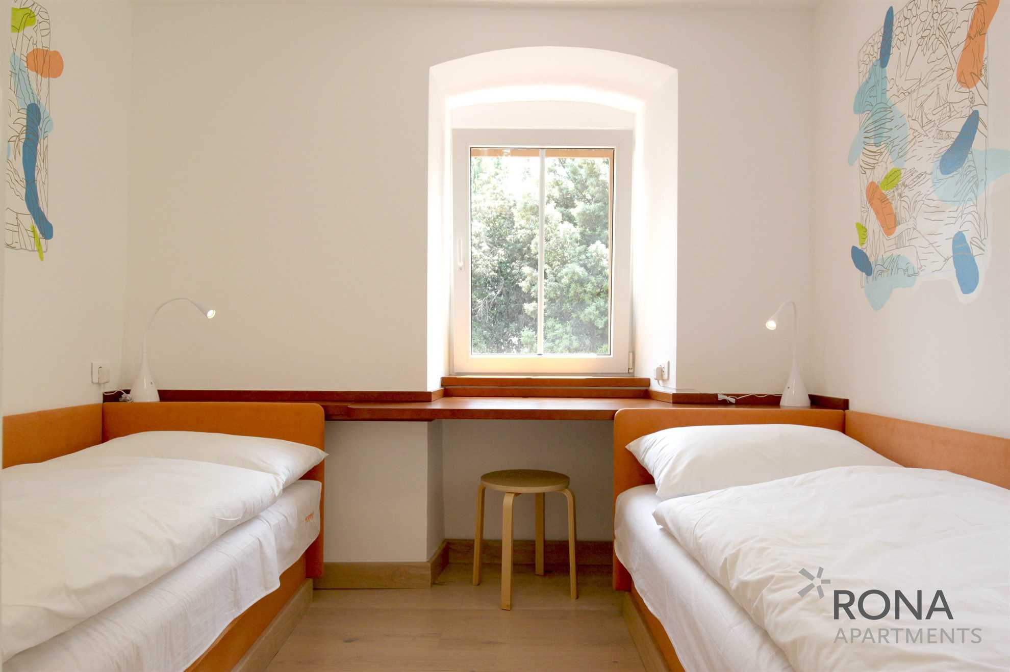 Apartment Nona - First Floor: Beautiful apartment house on the seaside