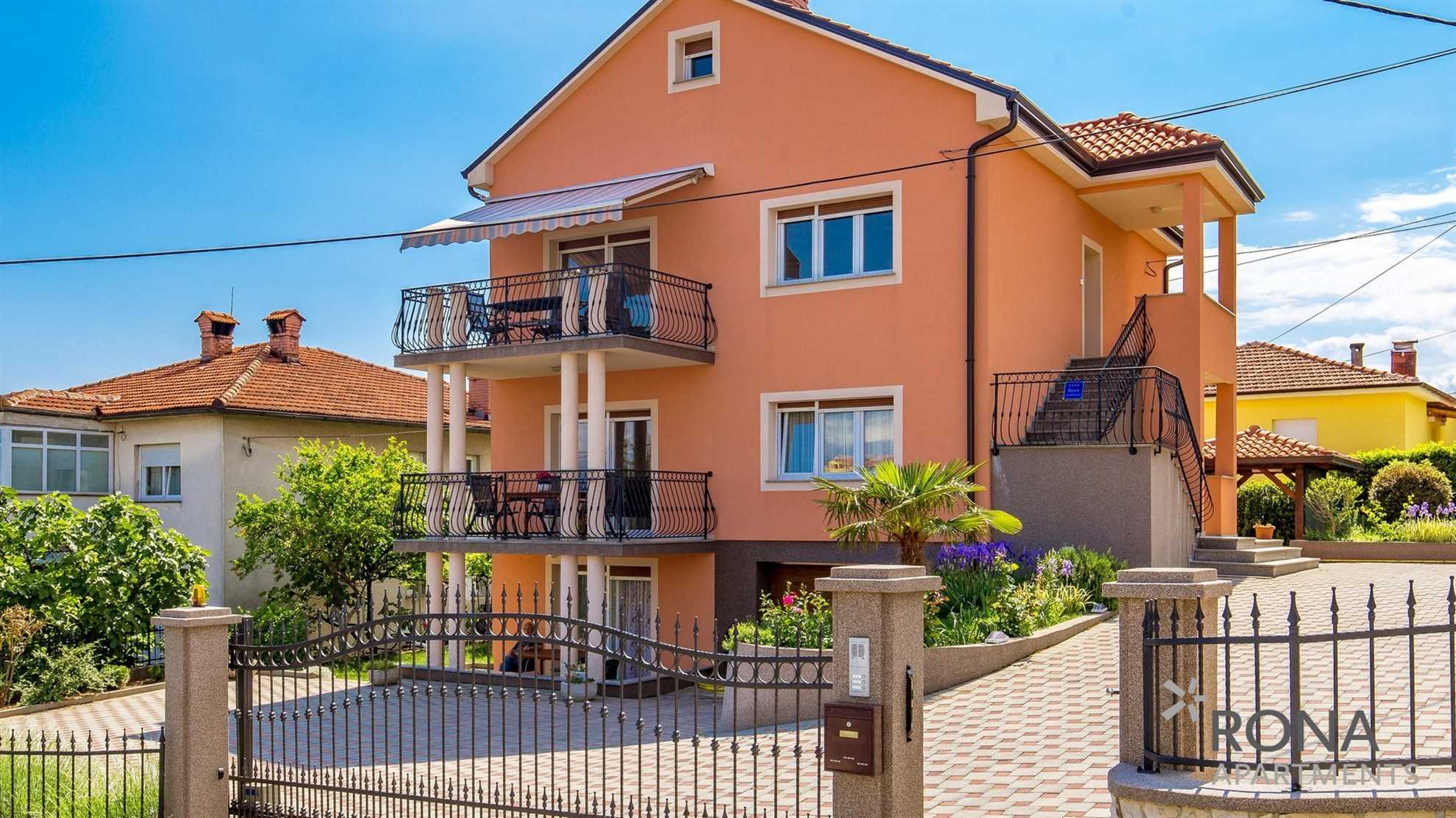 Rental #12447