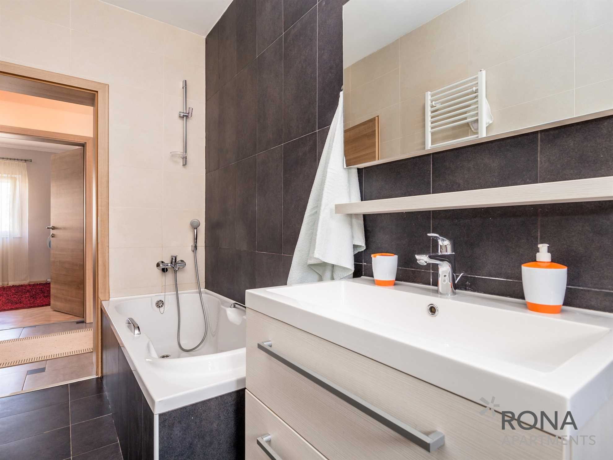 Rental #12447
