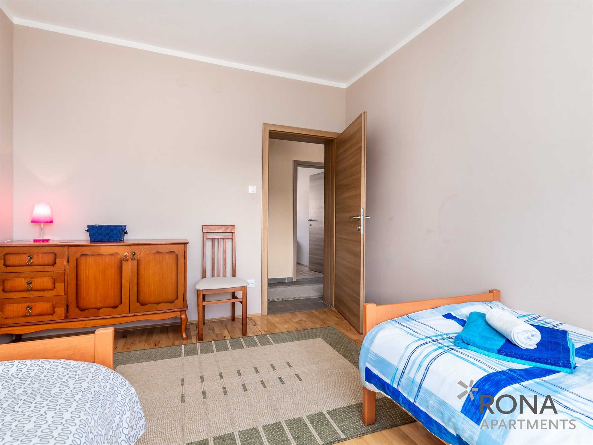 Rental #12448