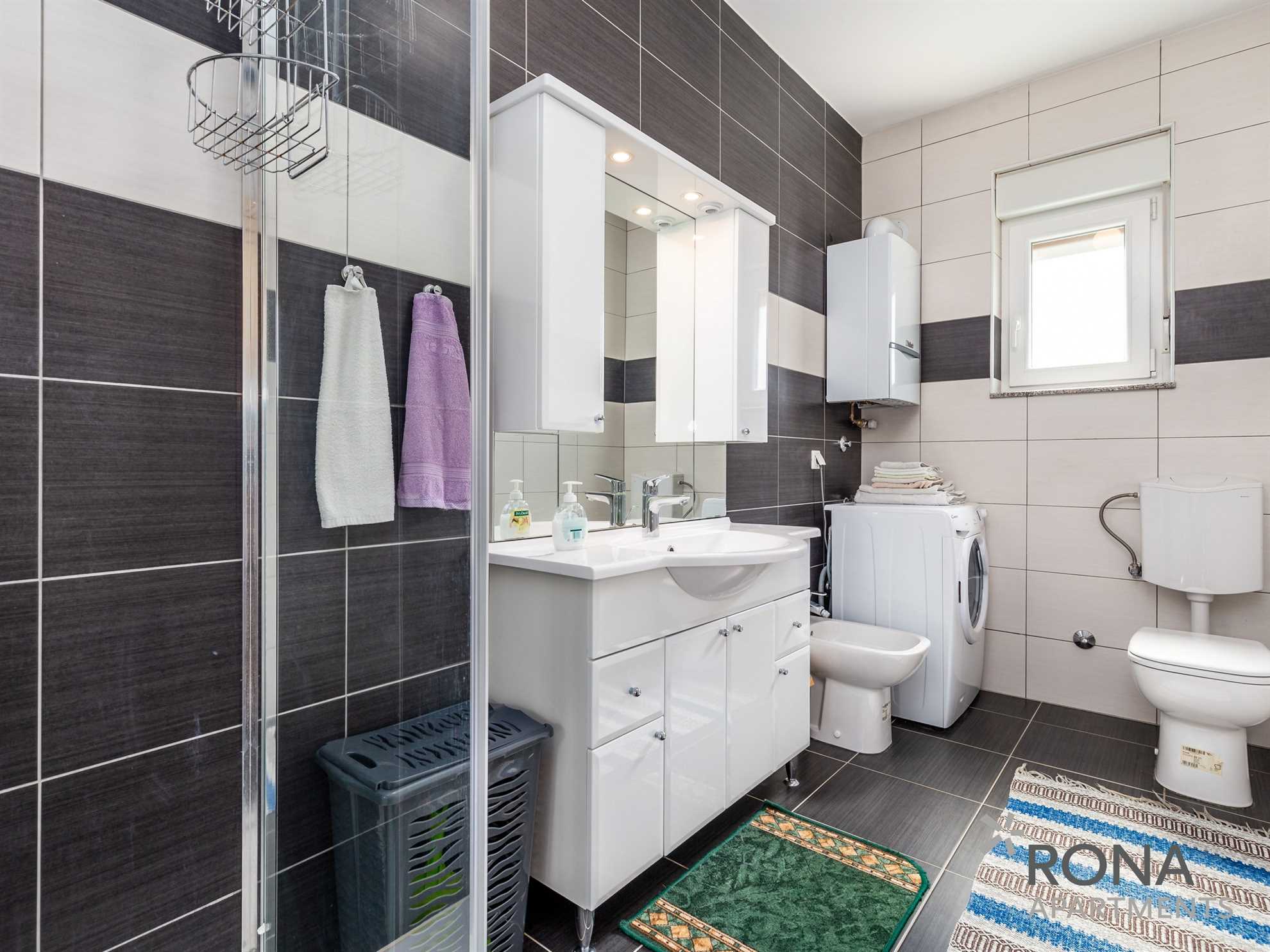 Rental #12448
