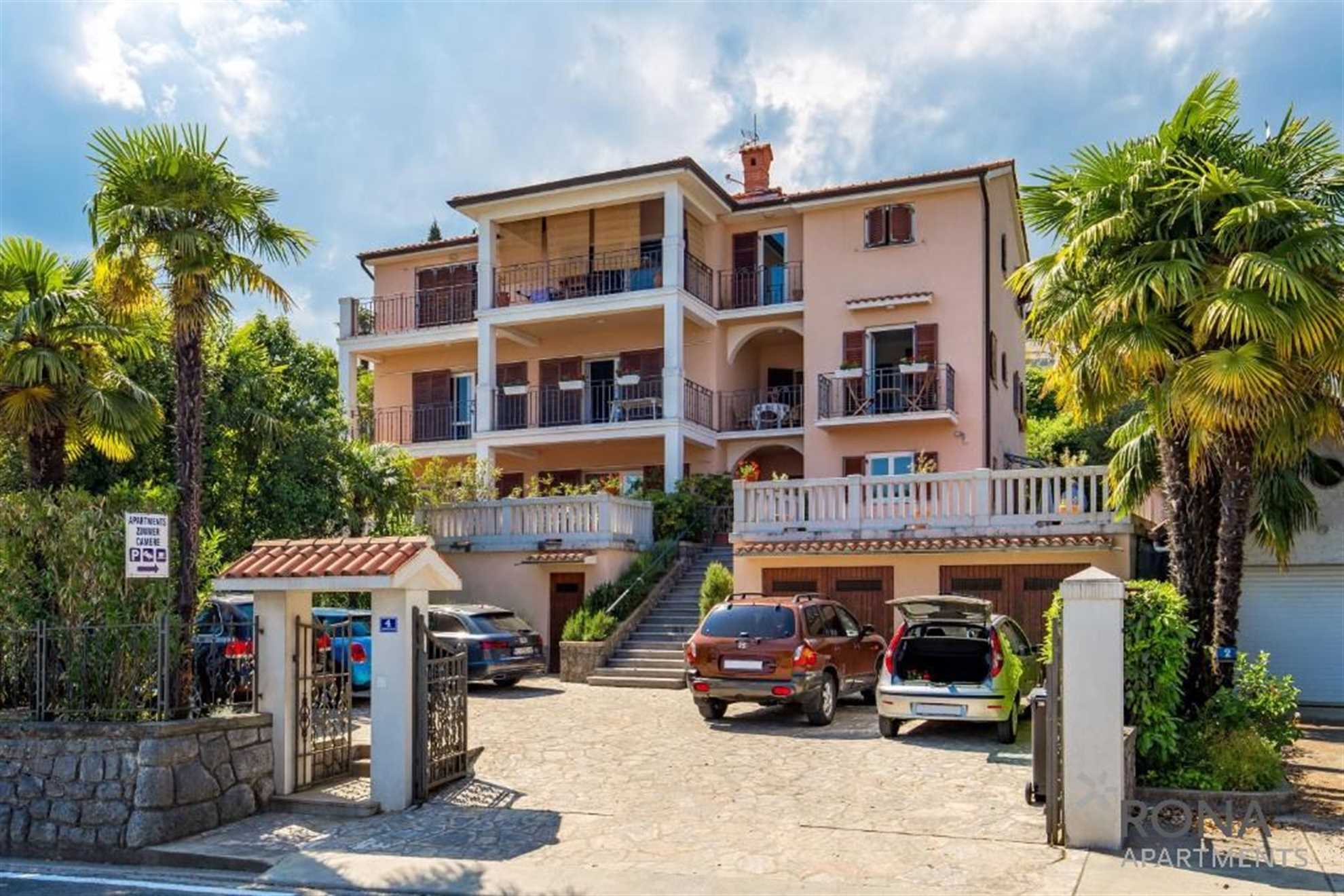 Rental #12599