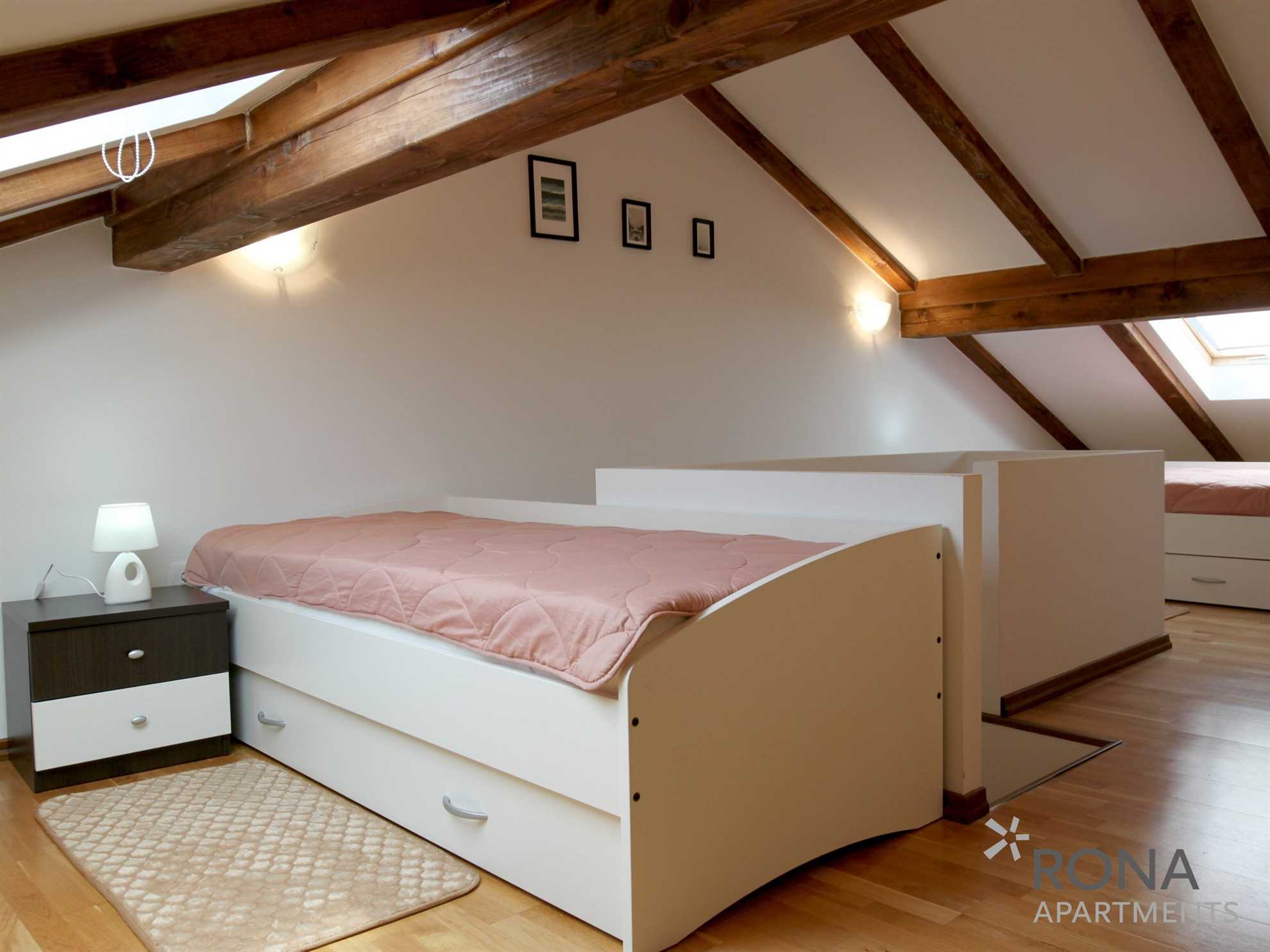 Rental #16842
