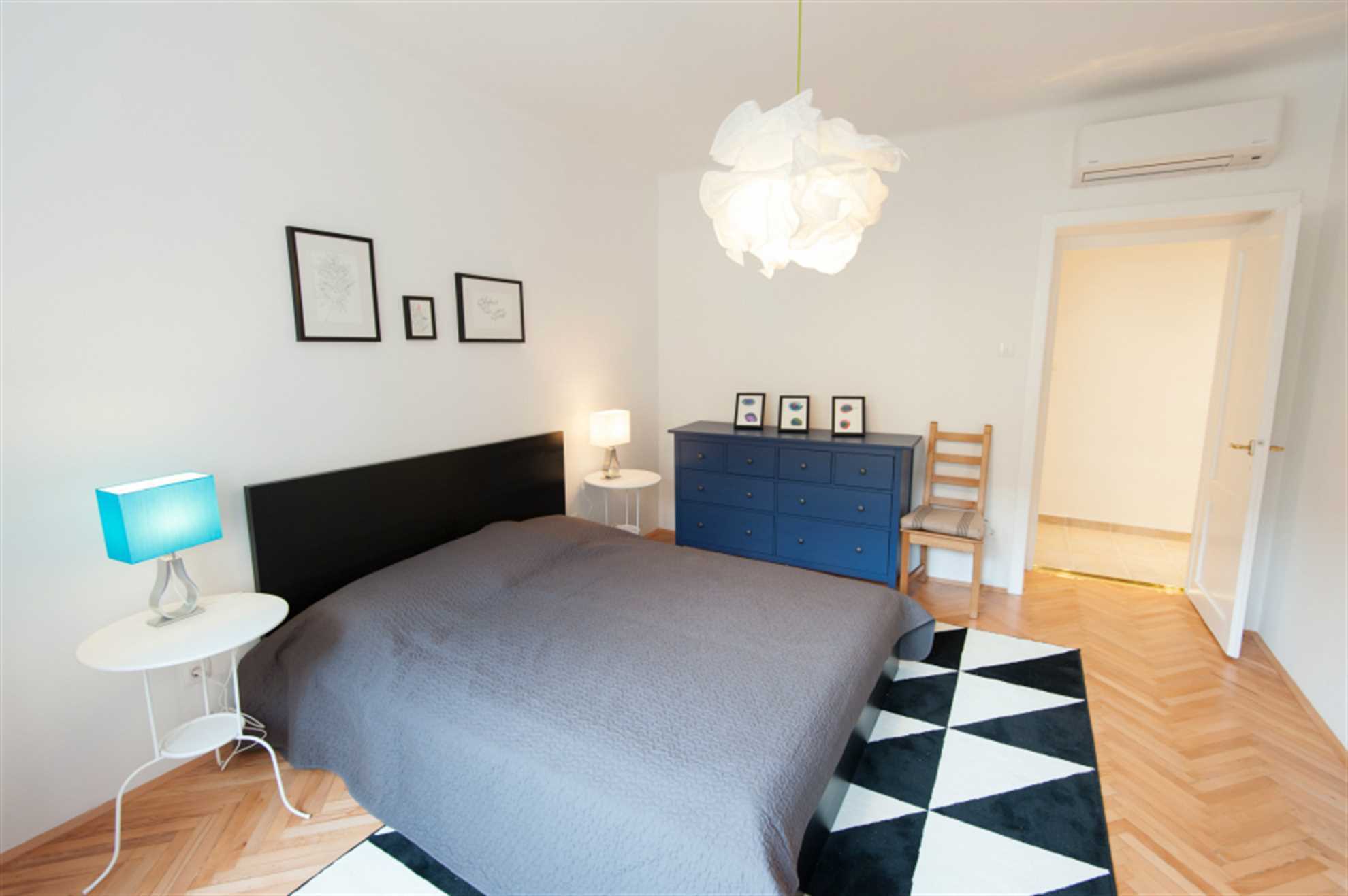 Rental #6989