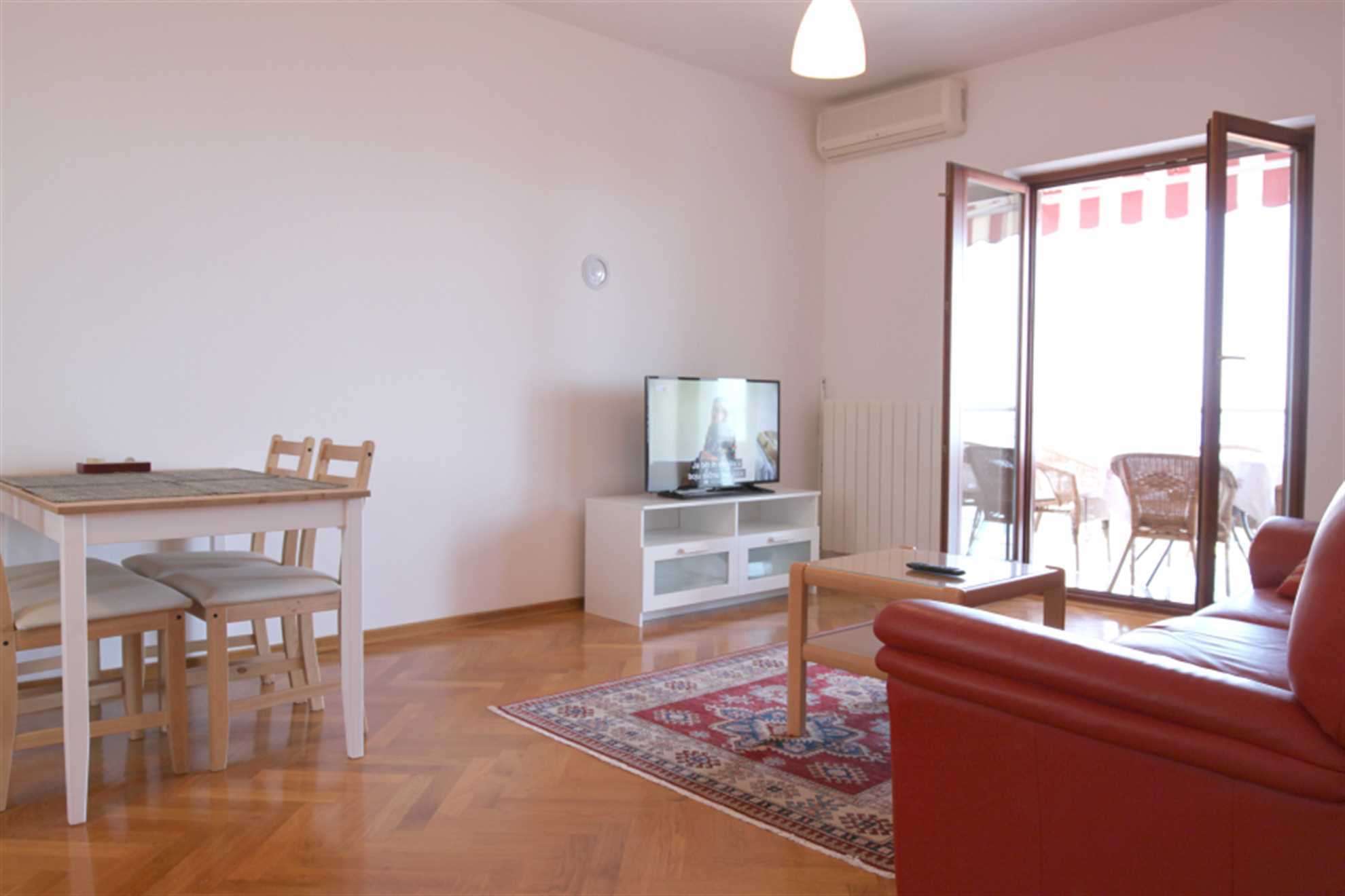 Rental #6992