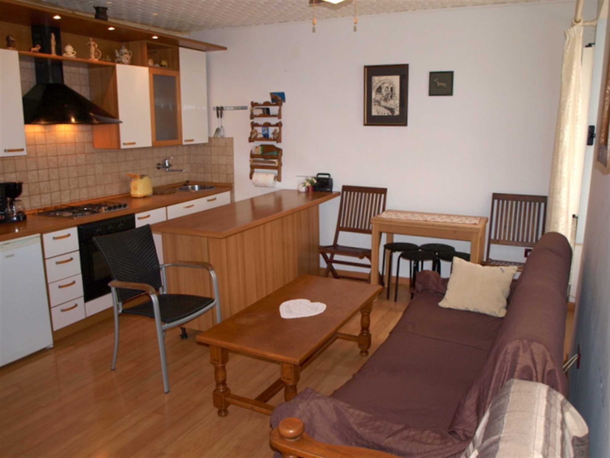 03. Danka's place comfortable and central
