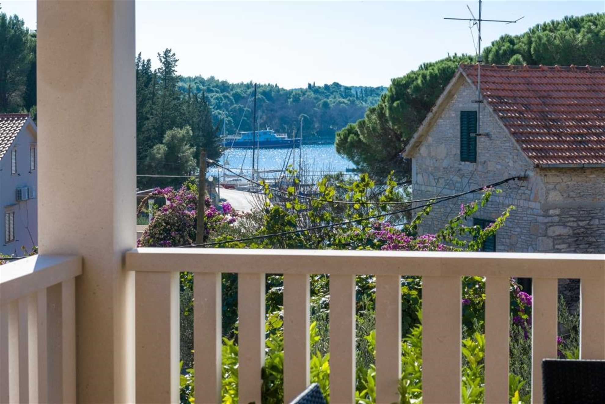 Villa Anna 2F - Best Island vacation - Luxury stay near the beach