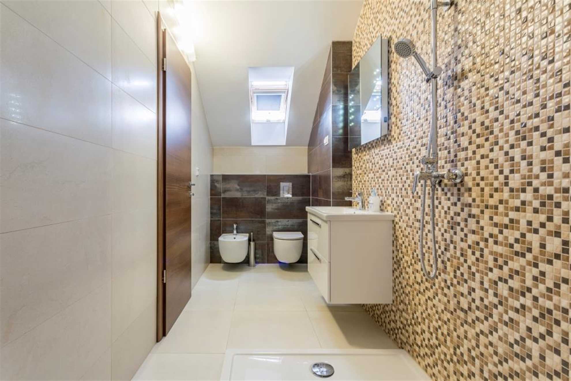 Beach residence with pool and sea view - Penthouse apartment H6