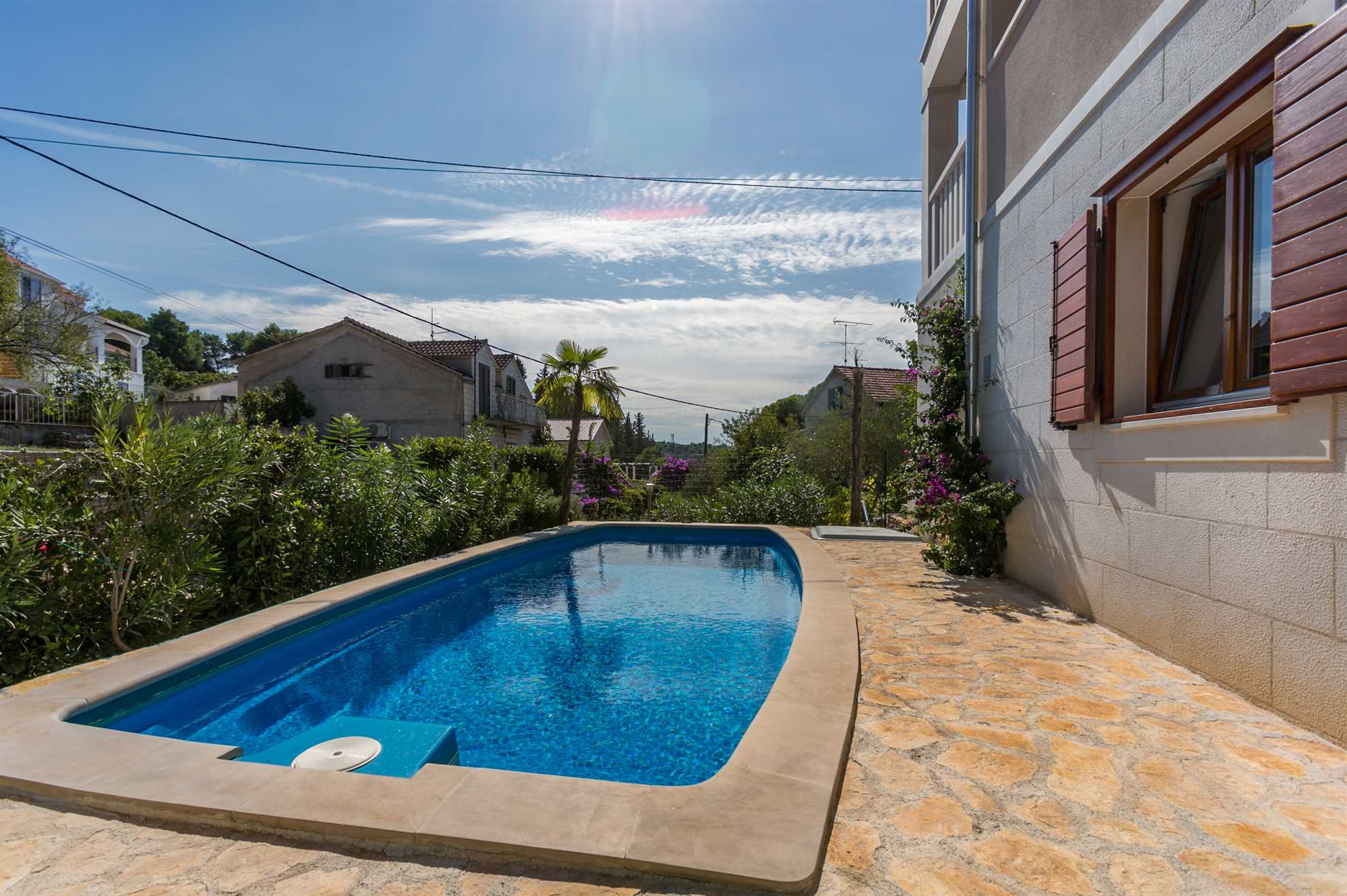 Villa Anna GF - Best Island vacation - Luxury stay near the beach