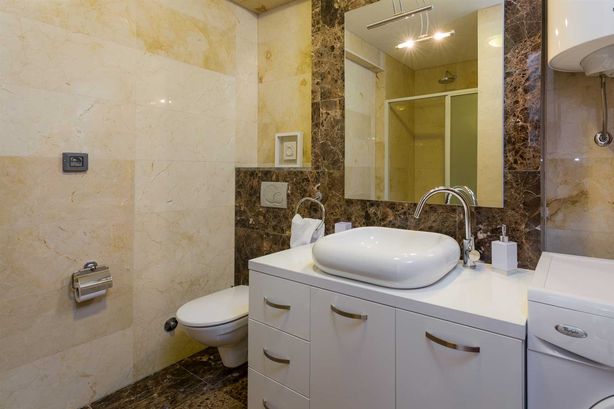 Villa Anna 1F - Best Island vacation - Luxury stay near the beach