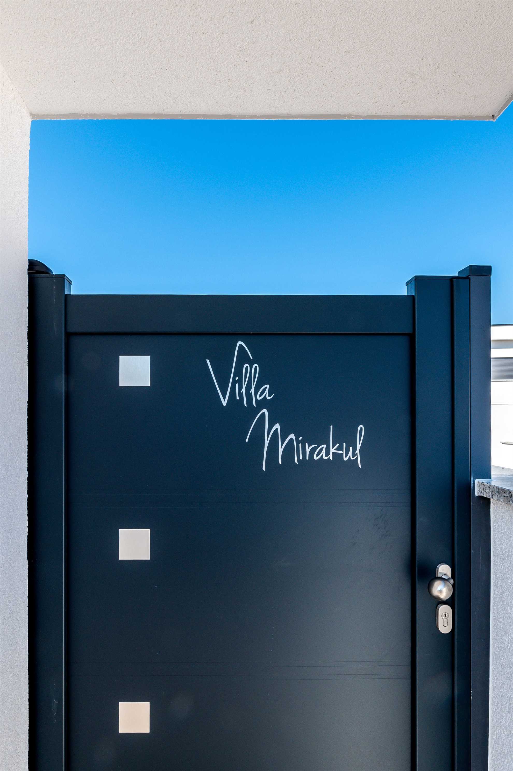 Villa Mirakul