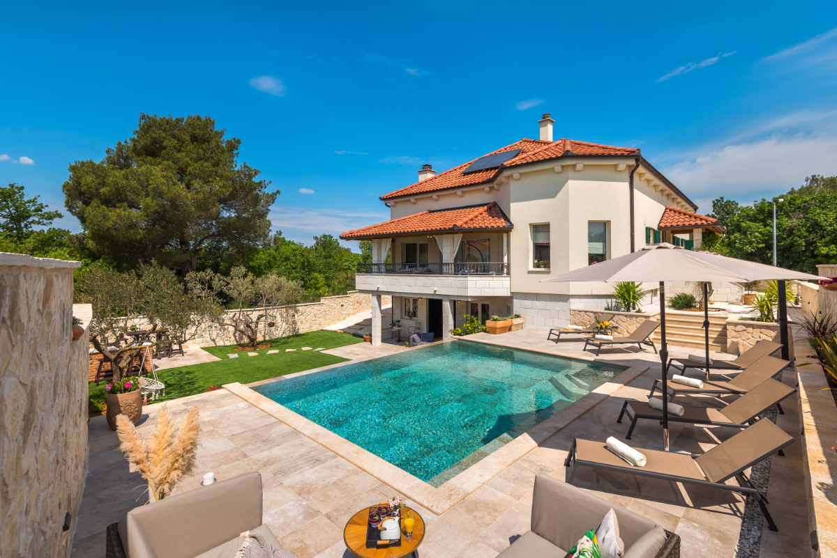 VILLA NIENTE DA FARE SEBENICO