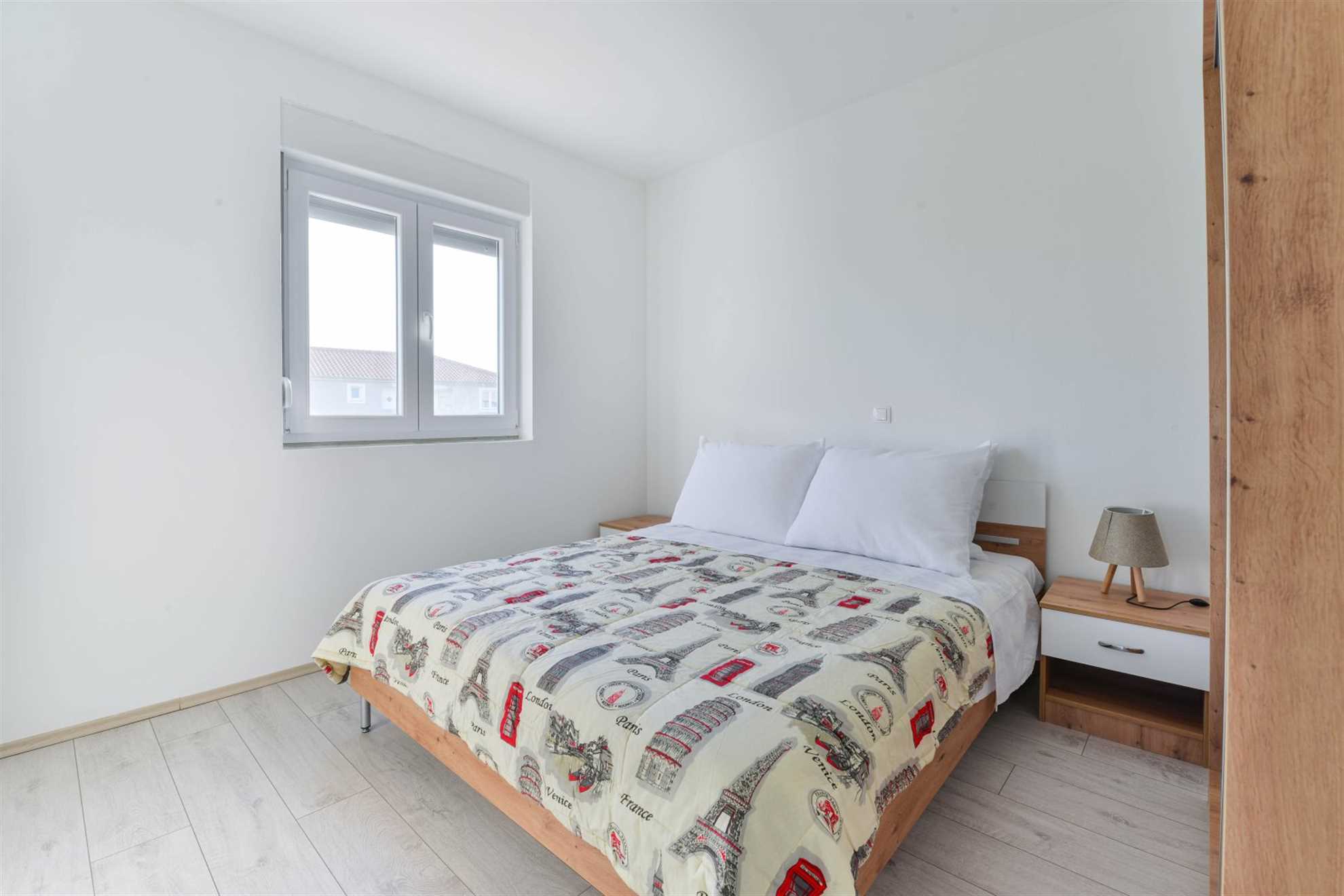 CROWONDER Sunny Bay Apartman uz plažu A4 - prvi kat