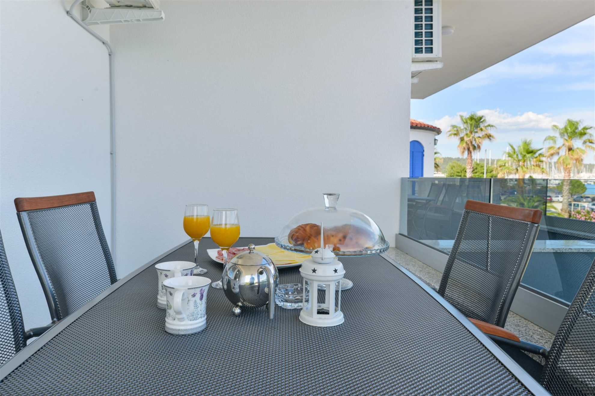 CROWONDER Sunny Bay Apartman uz plažu A4 - prvi kat