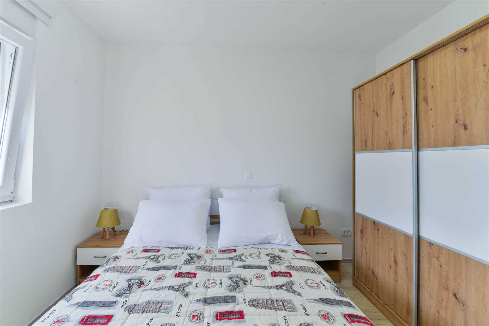 CROWONDER Sunny Bay Apartman uz plažu A6 - drugi kat