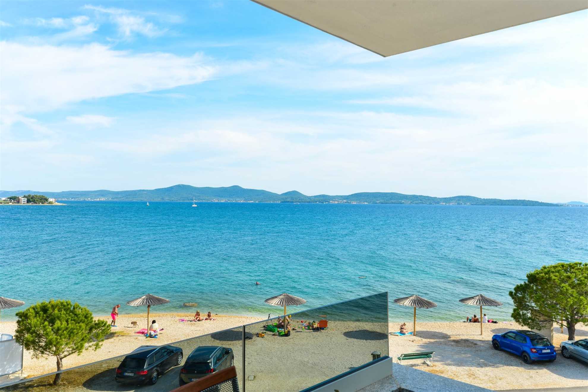 CROWONDER Sunny Bay Apartman uz plažu A6 - drugi kat