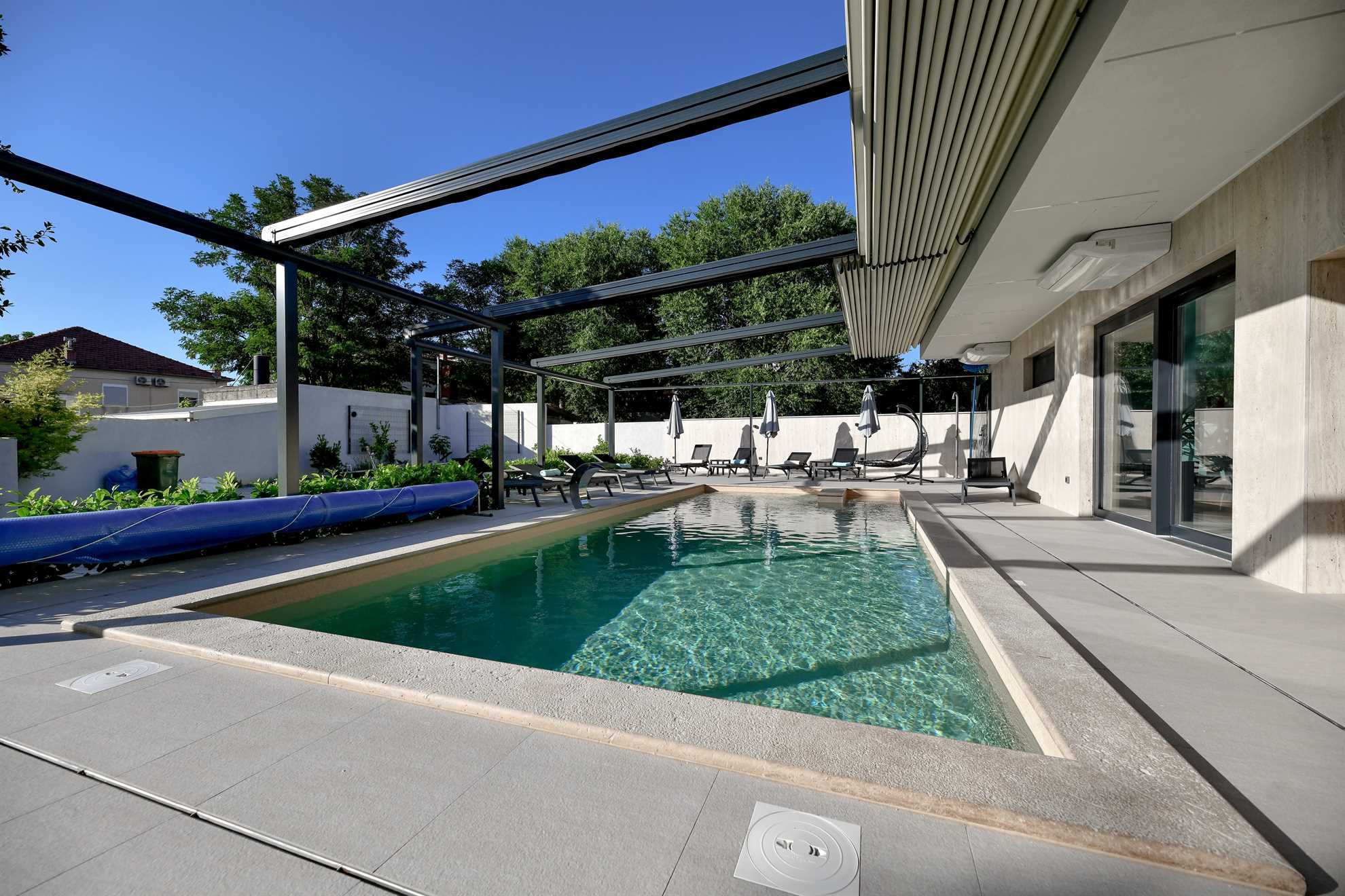 Crowonder Apartments & Rooms Oaza- Ap. A203 (2+2)