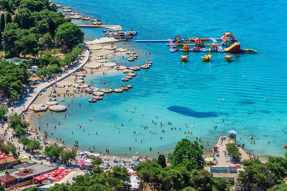 CROWONDER Adriatic Premium Villa Vodice v bližini plaže