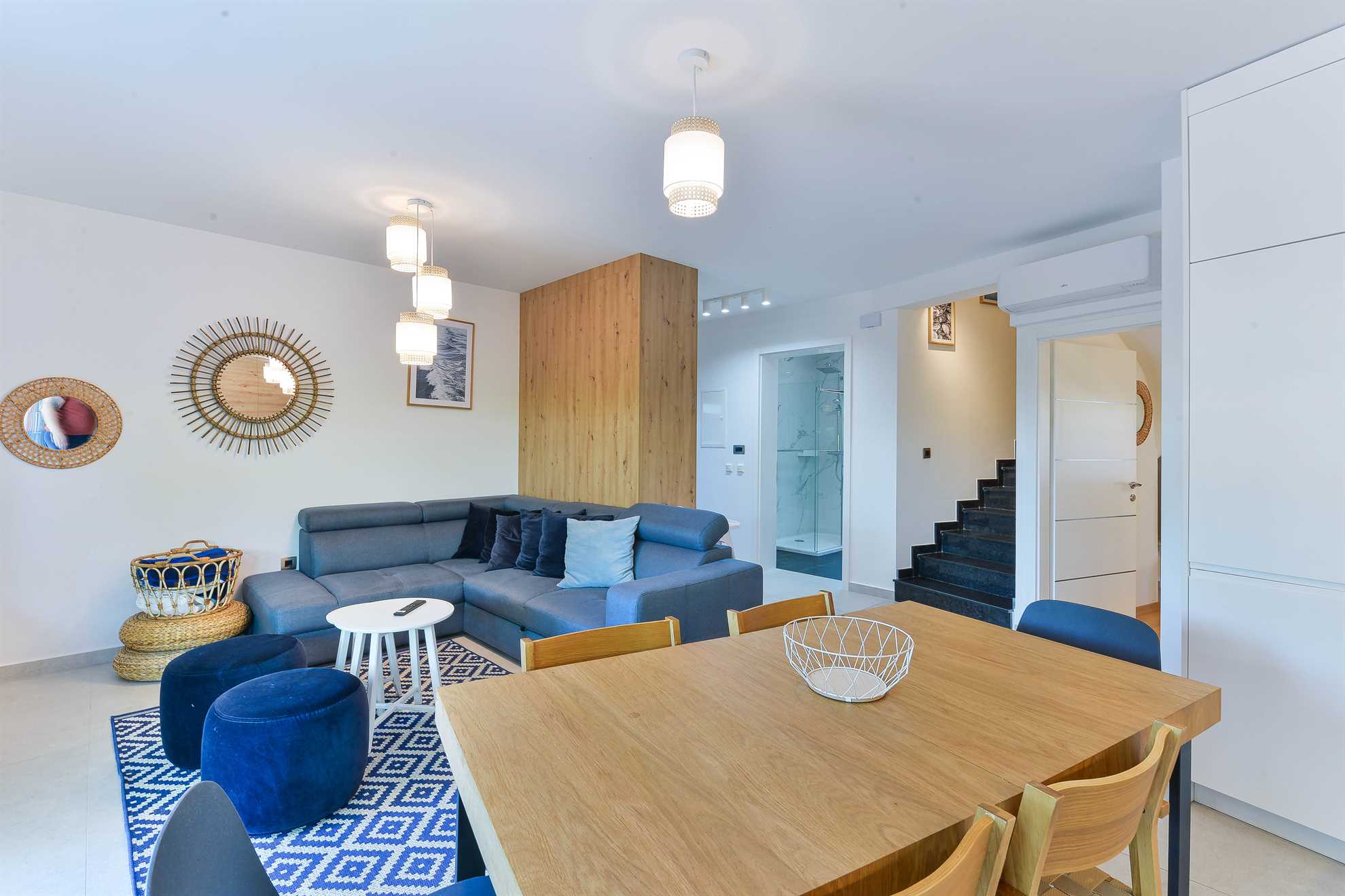 CROWONDER Adriatic Premium Villa Vodice v bližini plaže