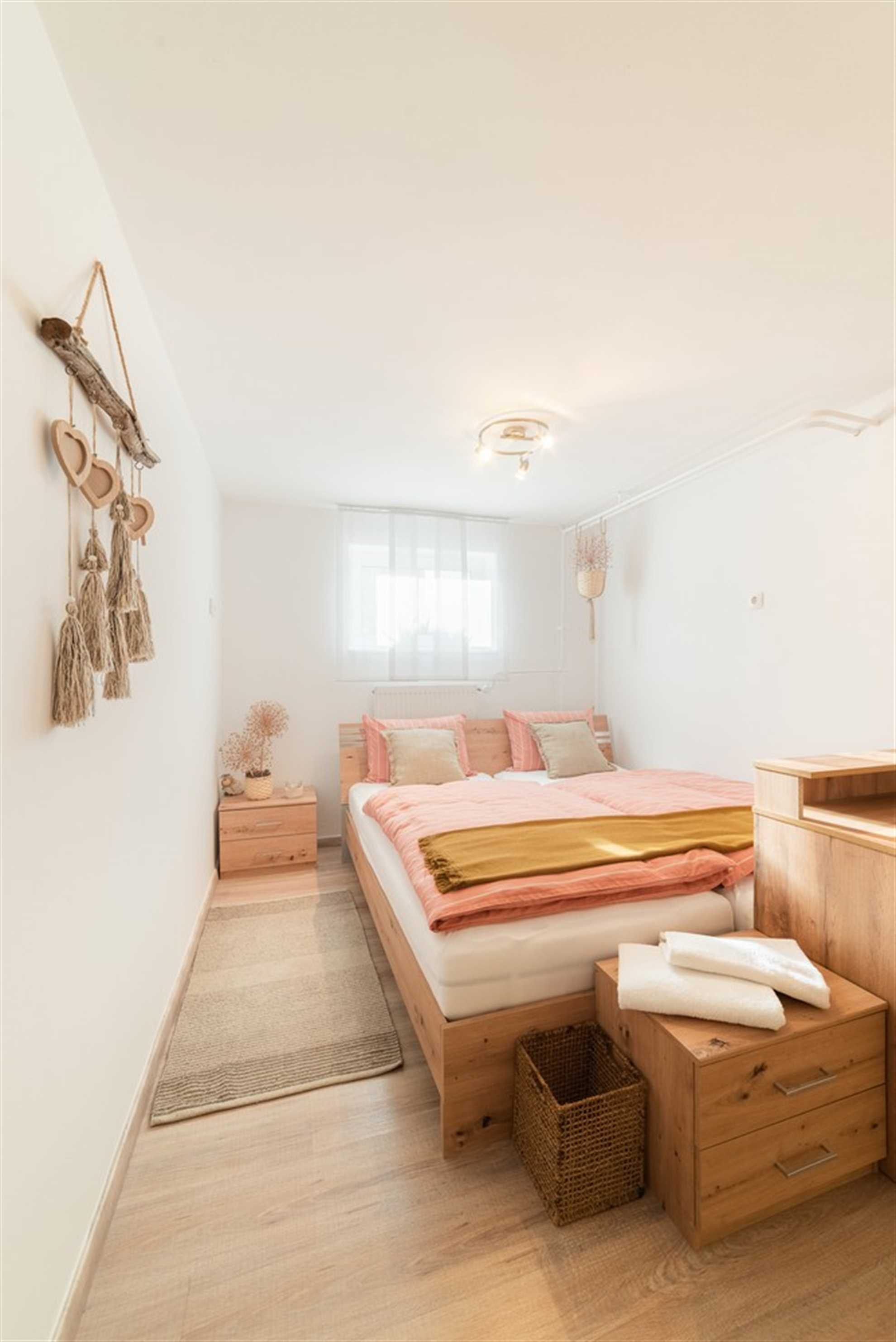 Spacious Bah Apartment