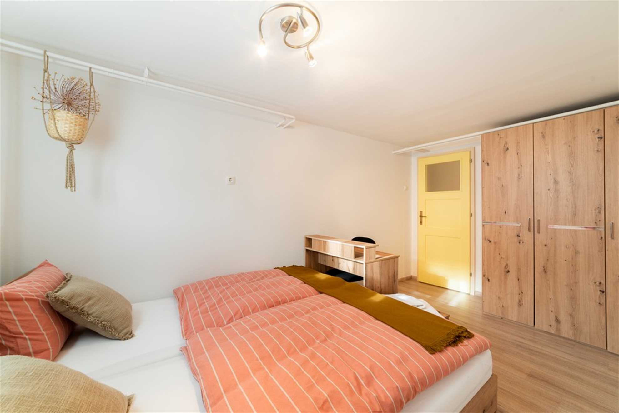 Spacious Bah Apartment