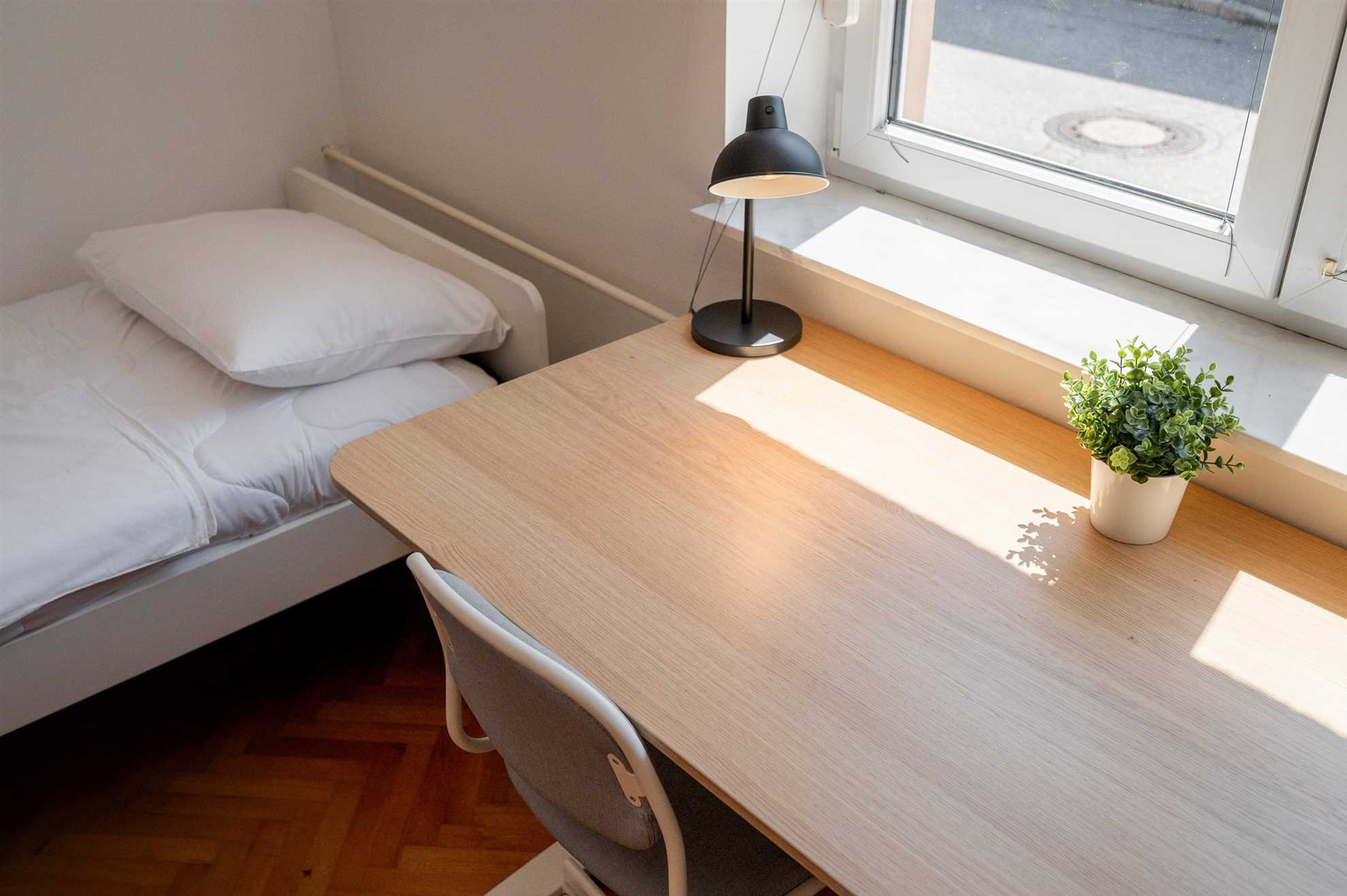 Argo 2, 5pax Residence