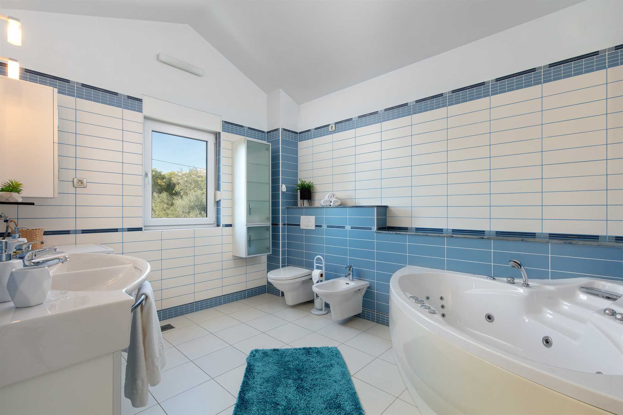 Luxury Villa Lovric with private heated pool, Jacuzzi, Sauna and private tavern