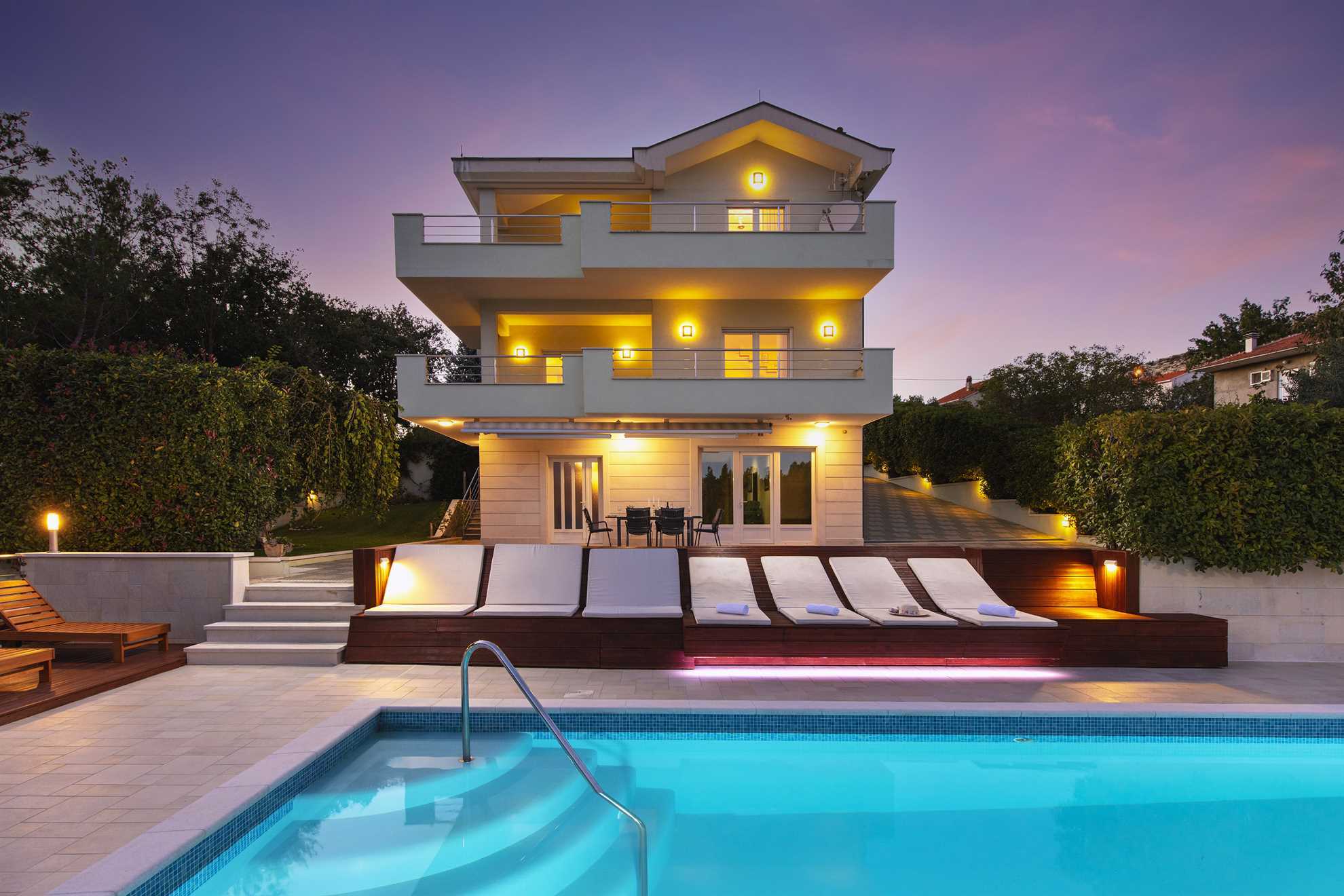 Luxury Villa Lovric with private heated pool, Jacuzzi, Sauna and private tavern