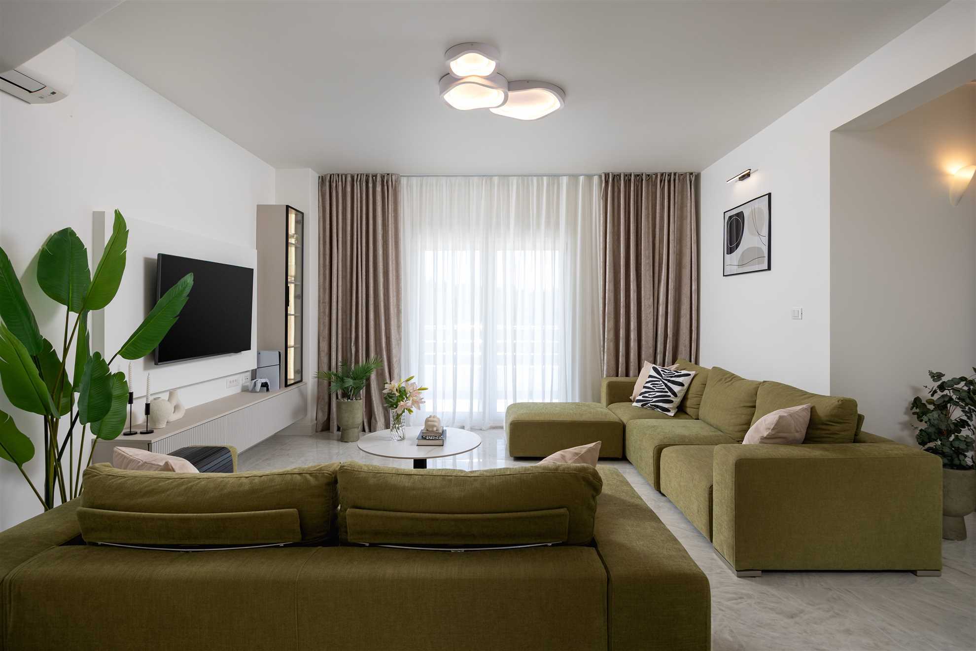 Luxury Villa Lovric with private heated pool, Jacuzzi, Sauna and private tavern