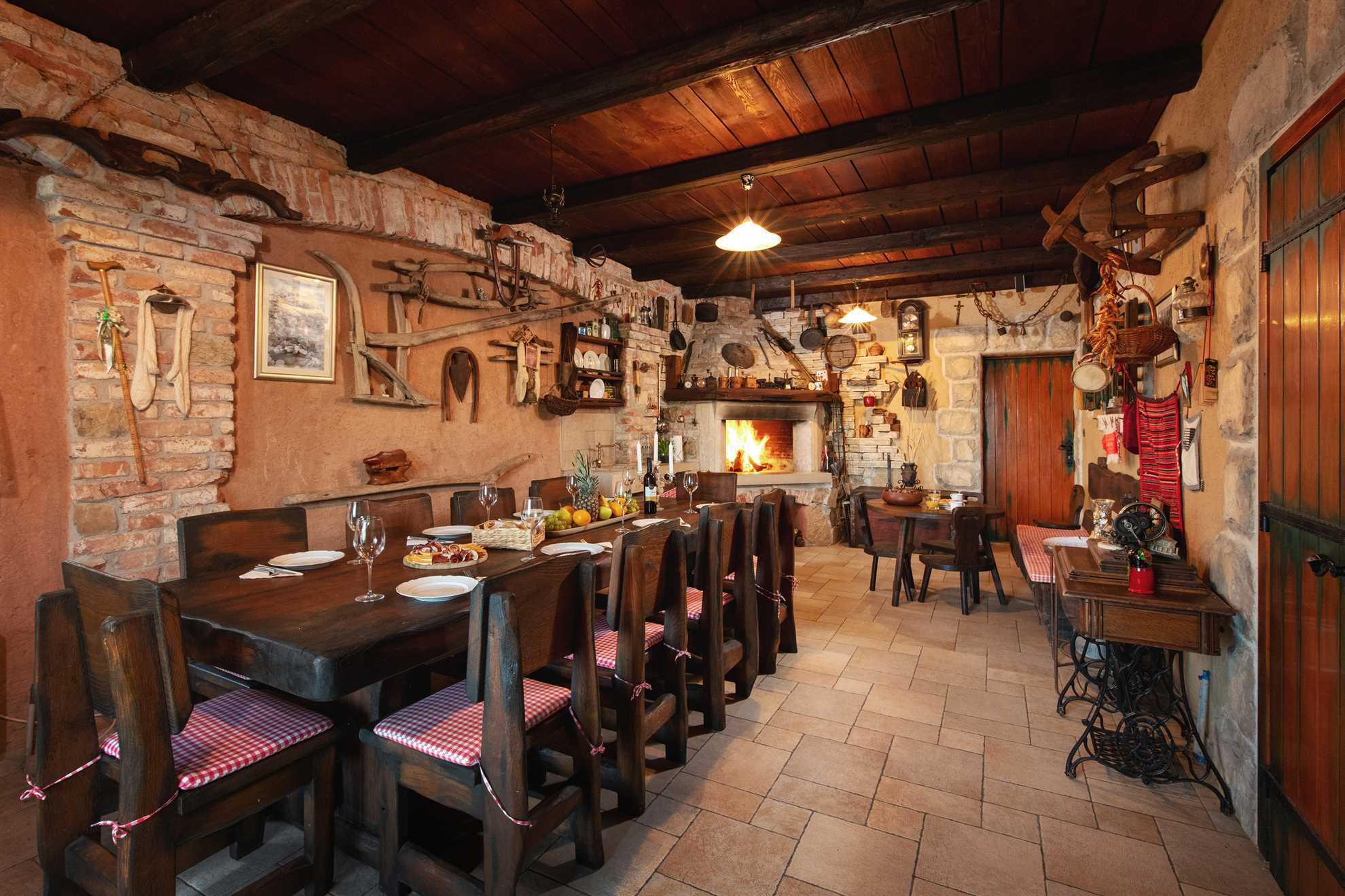 Luxury Villa Lovric with private heated pool, Jacuzzi, Sauna and private tavern