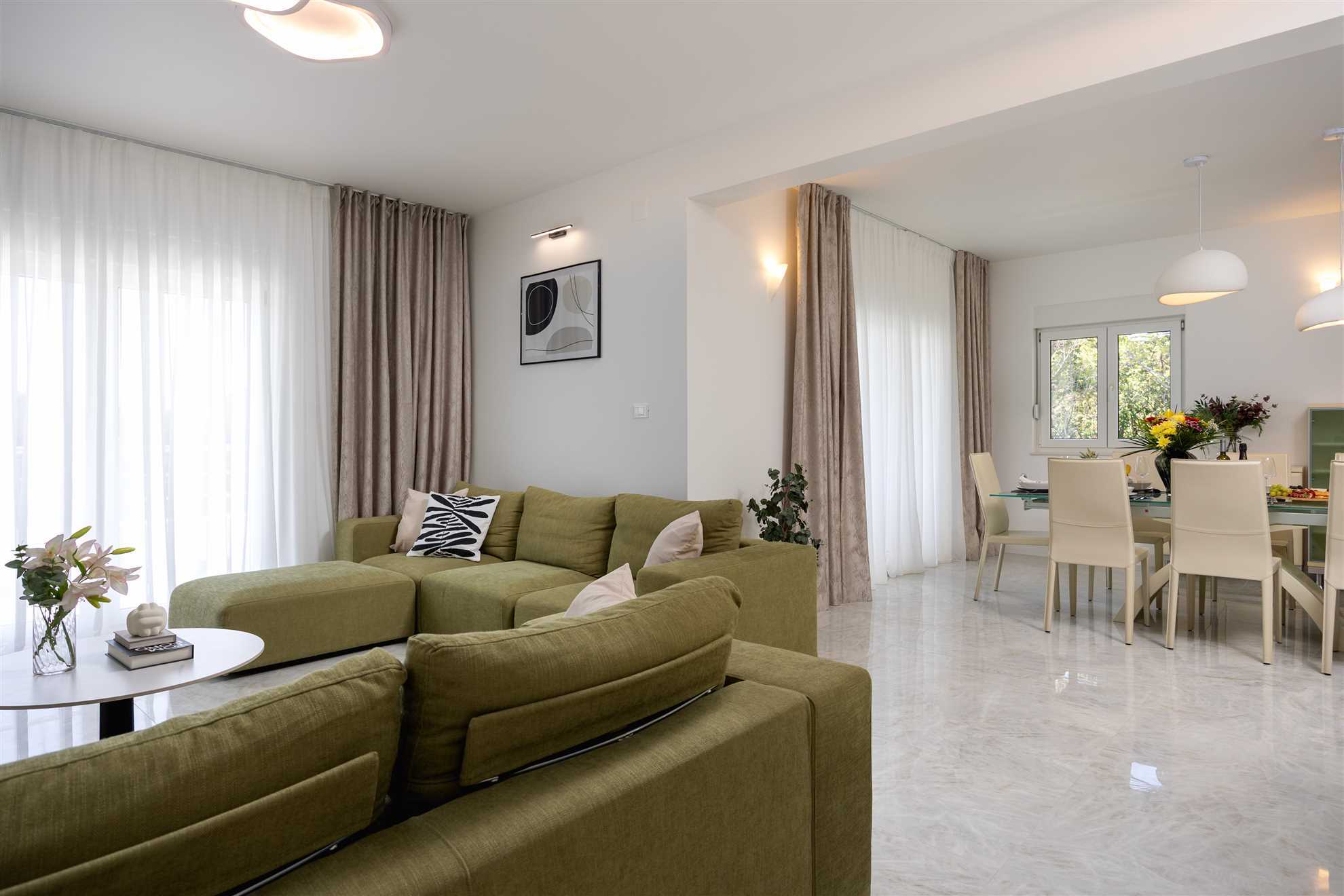 Luxury Villa Lovric with private heated pool, Jacuzzi, Sauna and private tavern