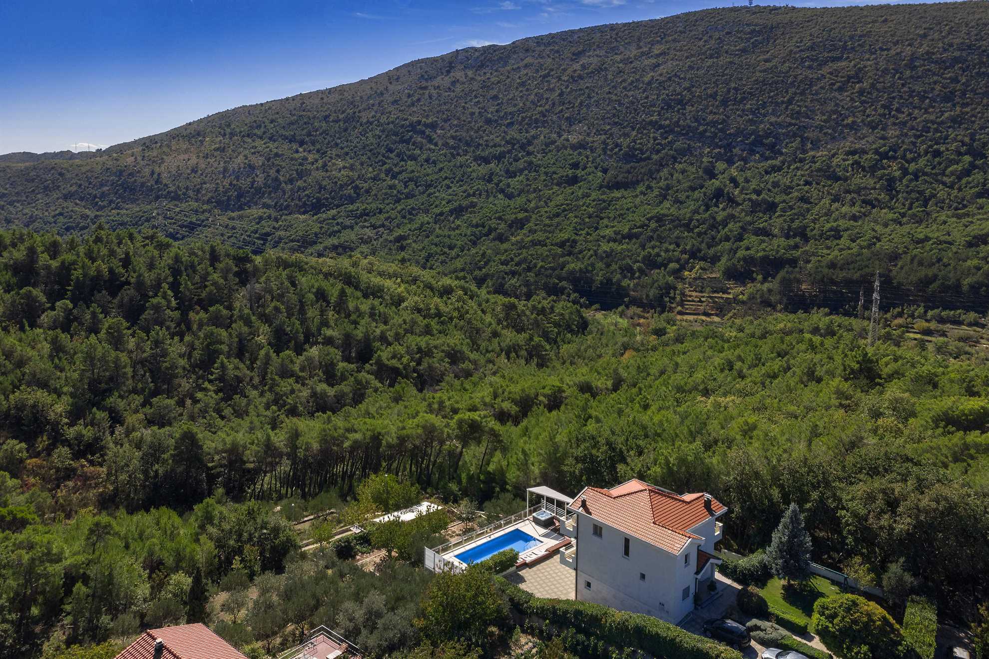 Luxury Villa Lovric with private heated pool, Jacuzzi, Sauna and private tavern