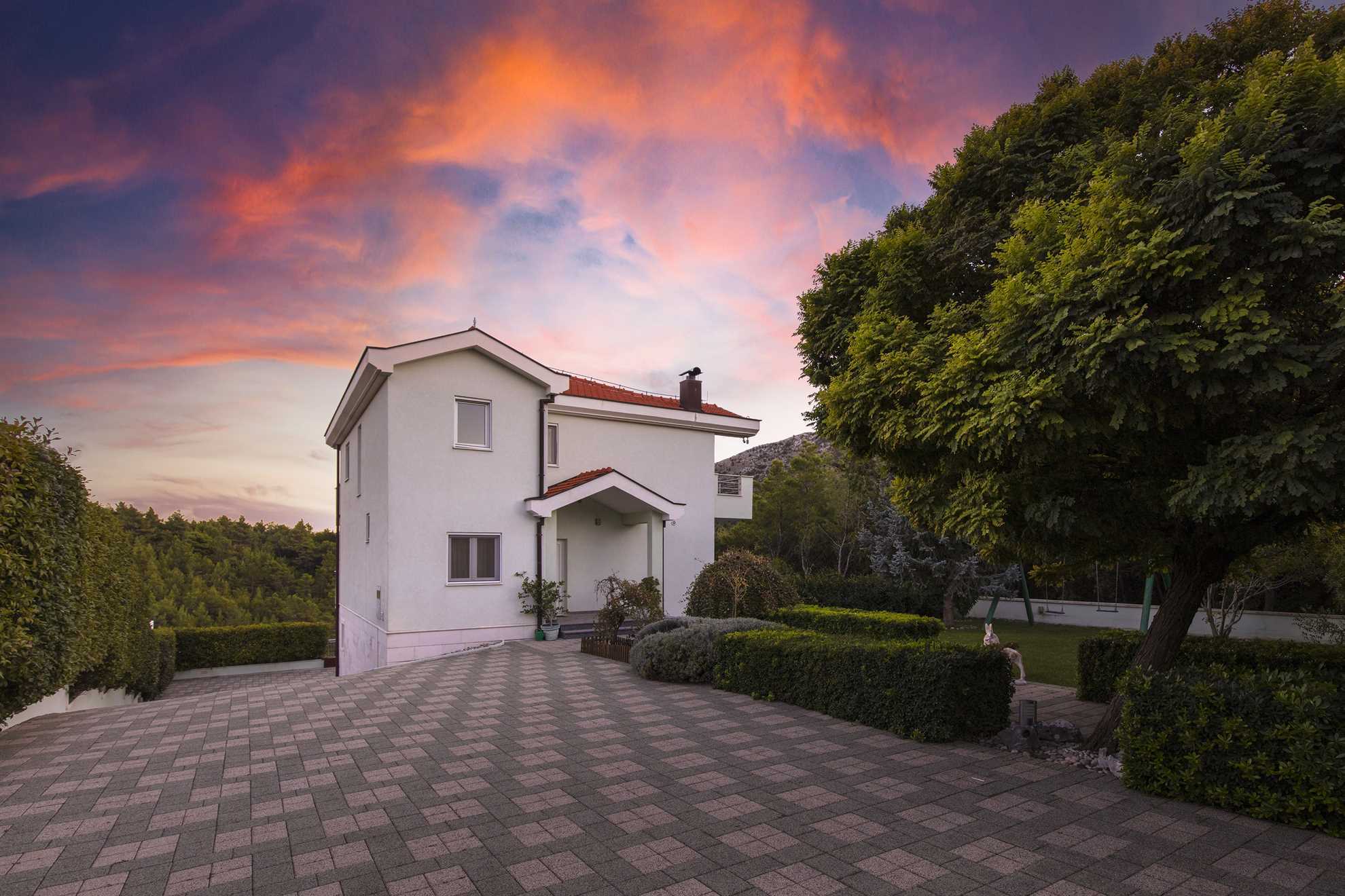 Luxury Villa Lovric with private heated pool, Jacuzzi, Sauna and private tavern