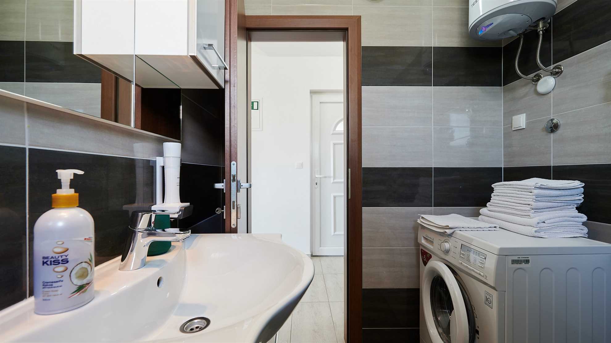 Apartment Adria - EOS Croatia