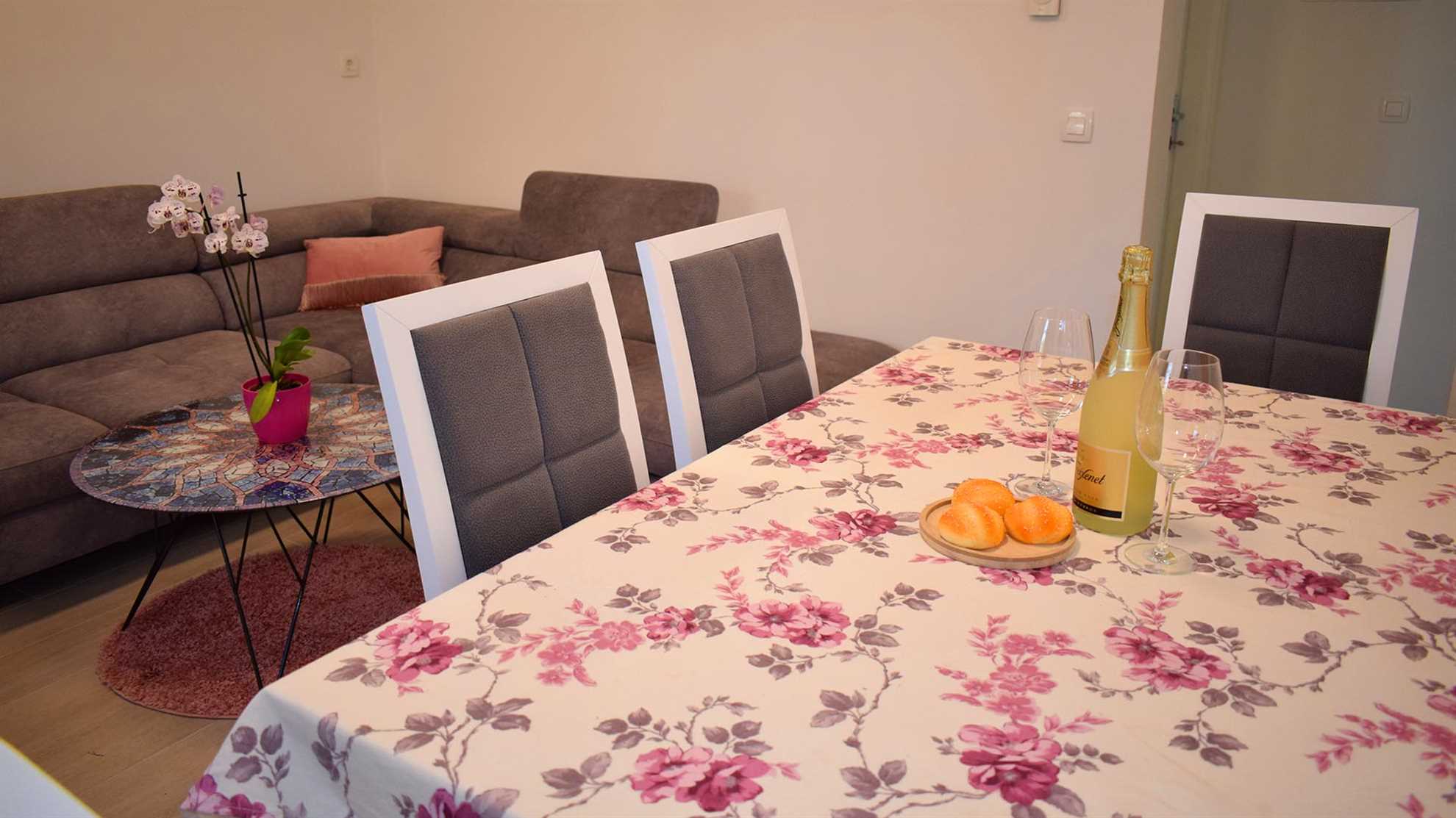 Apartment Summer Joy - EOS CROATIA