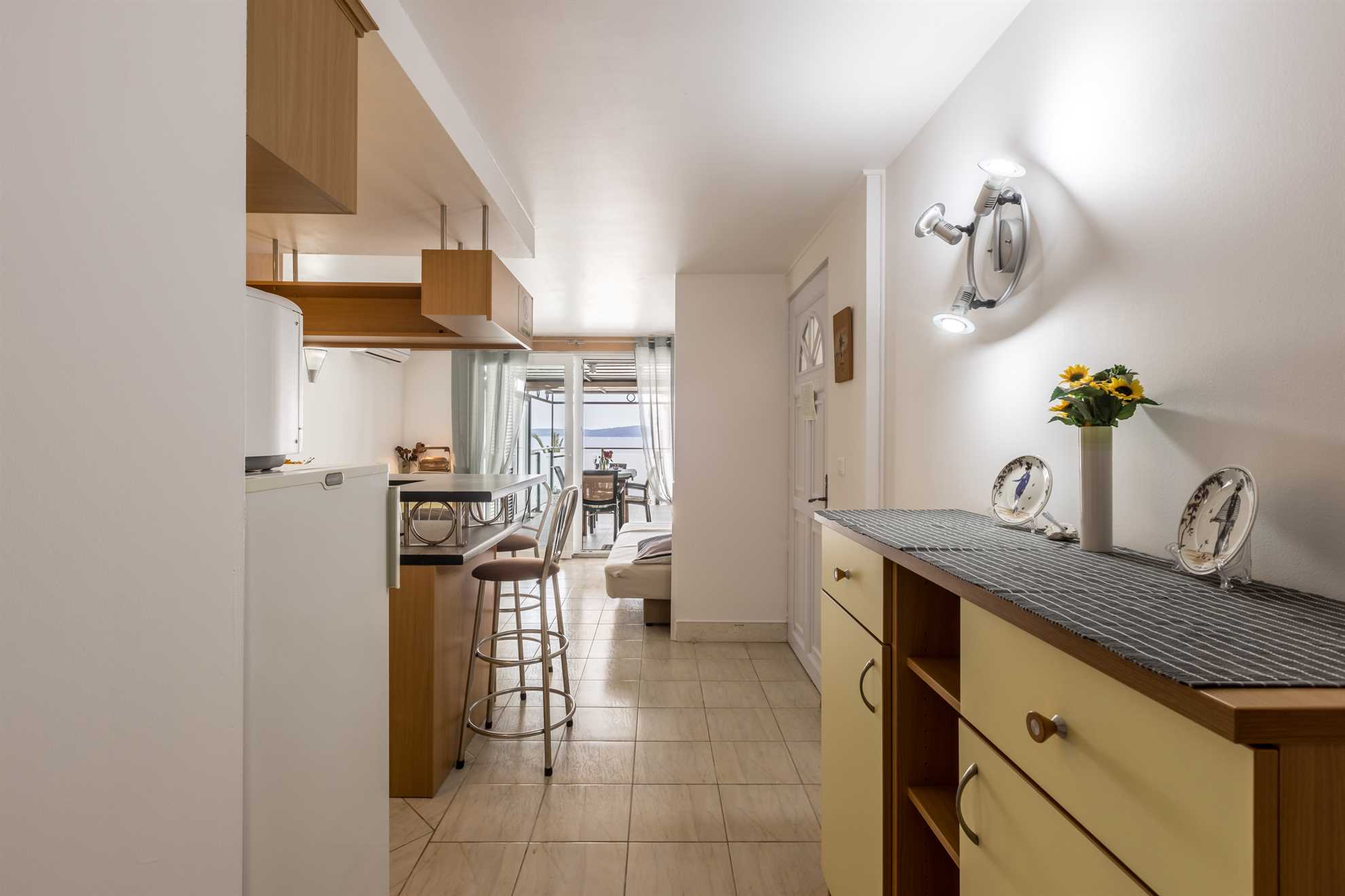 Seaview apartment Katarina near beach - EOS CROATIA
