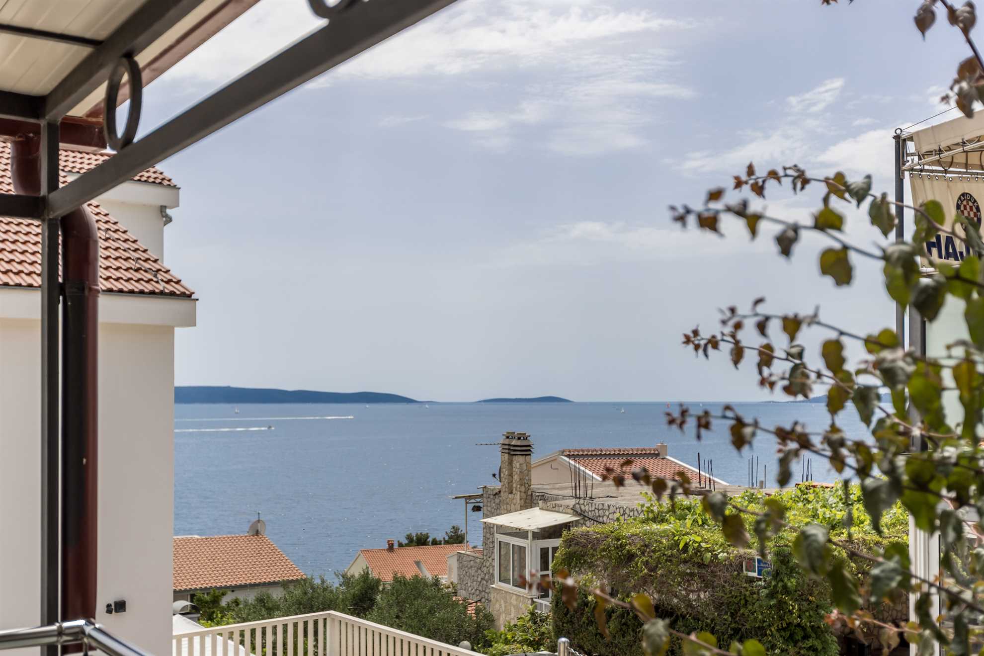 Seaview apartment Katarina near beach - EOS CROATIA