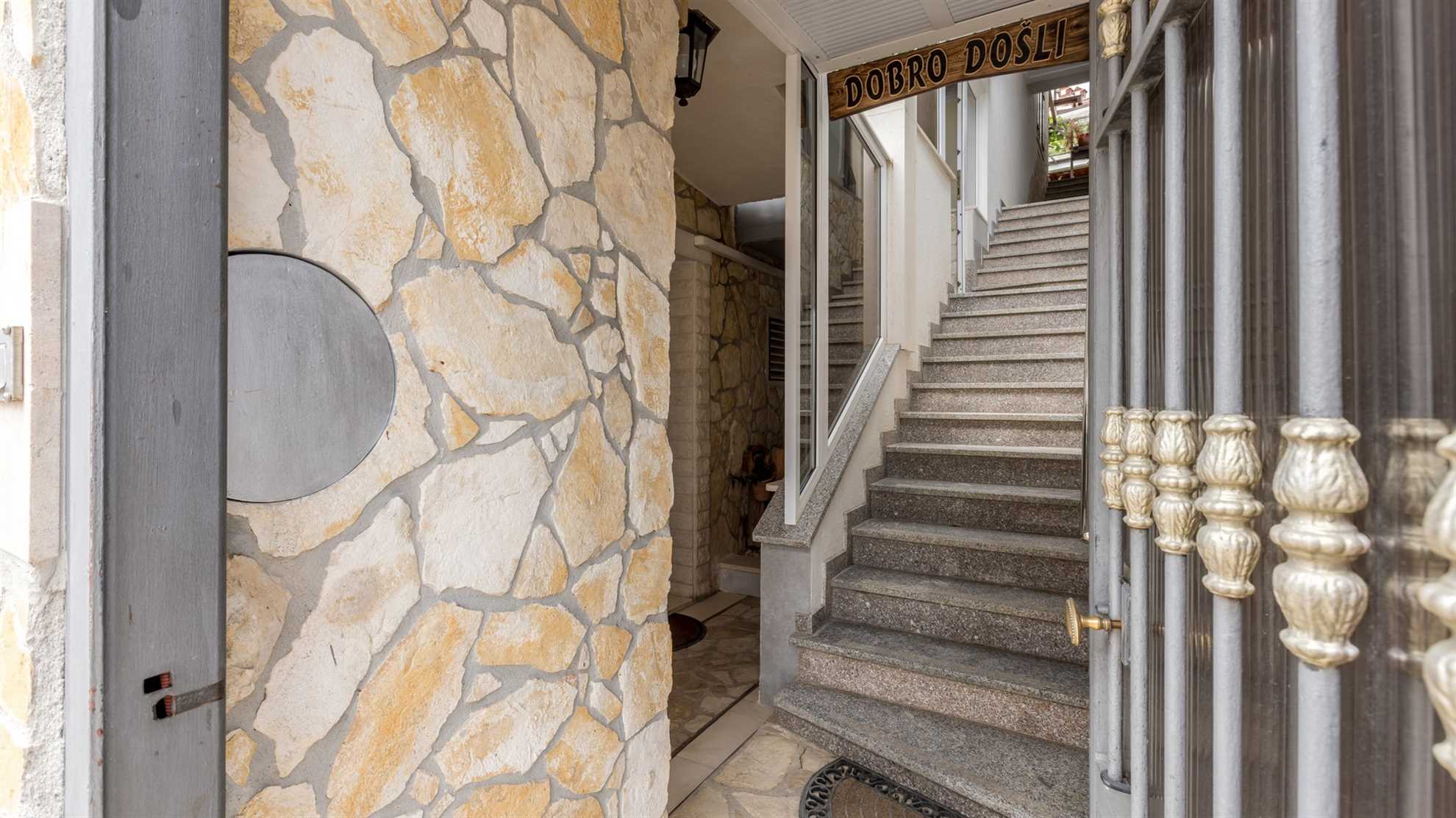 Studio - apartment Katarina - EOS CROATIA